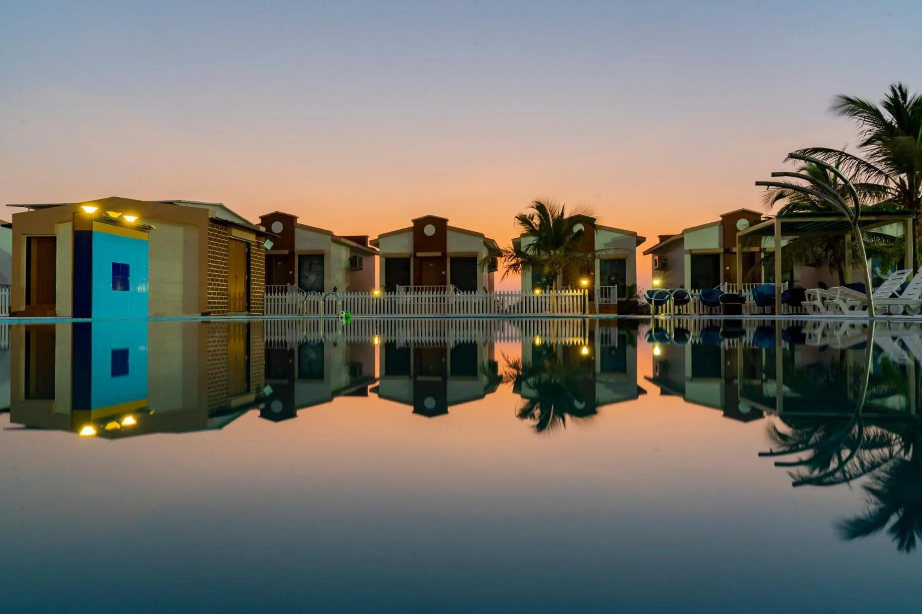 Property building in Flamingo Club and Resort Una 3 Km Away from Diu Check Post Property building in Flamingo Club and Resort Una 3 Km Away from Diu Check Post