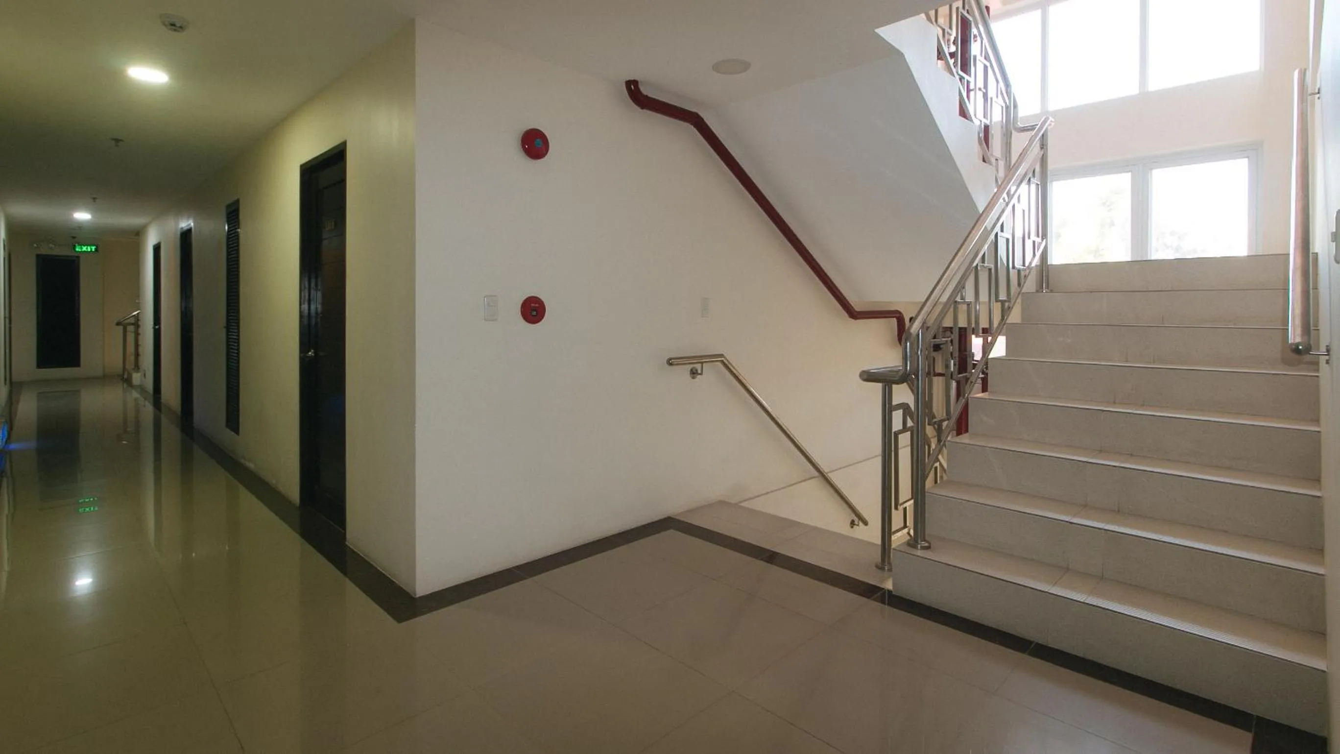 Area and facilities in RedDoorz @ Leoncia Apartelle Mandaue City