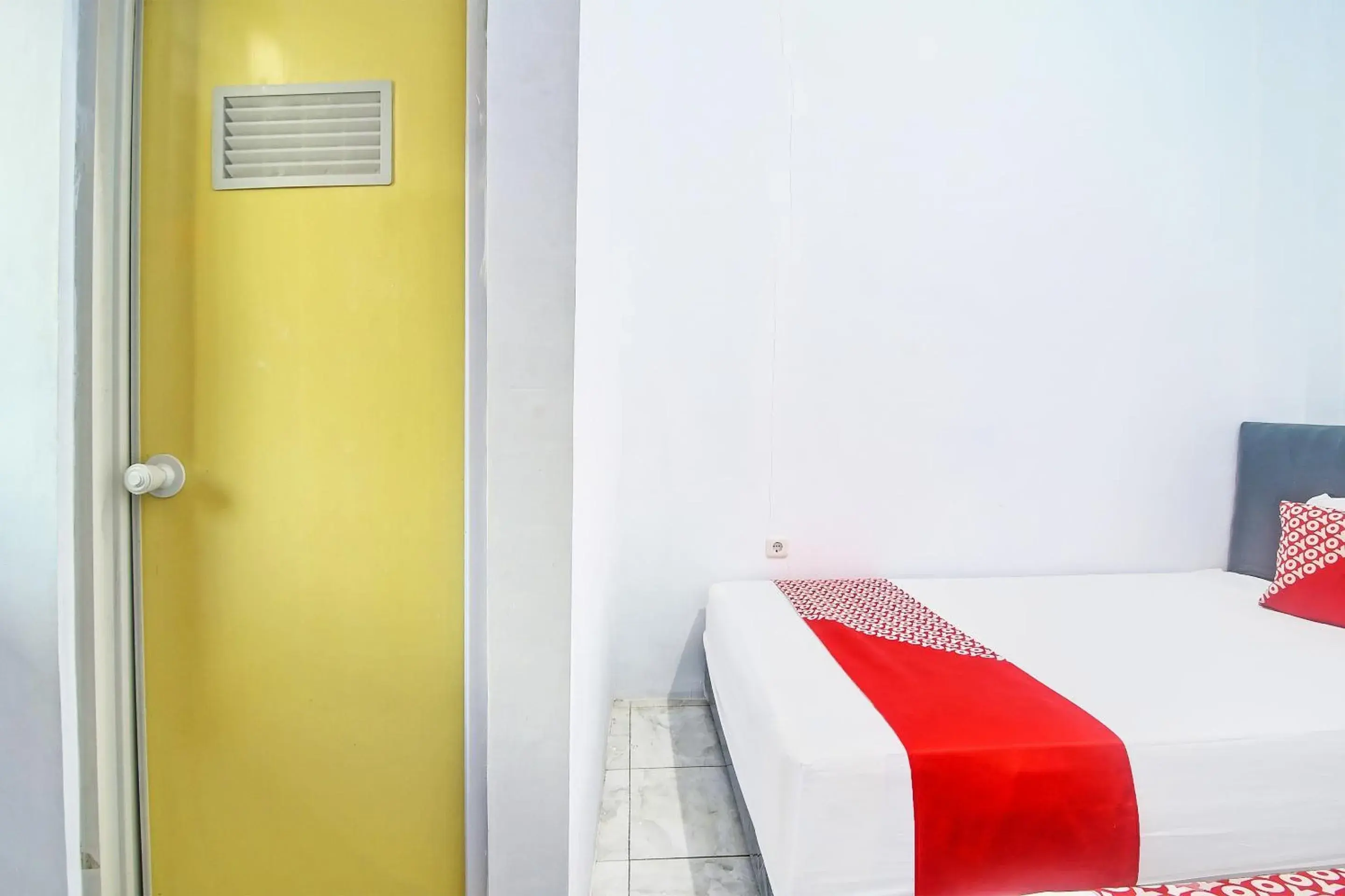 Small Twin Room in Hotel O Cvictory Inn Small Twin Room in Hotel O Cvictory Inn