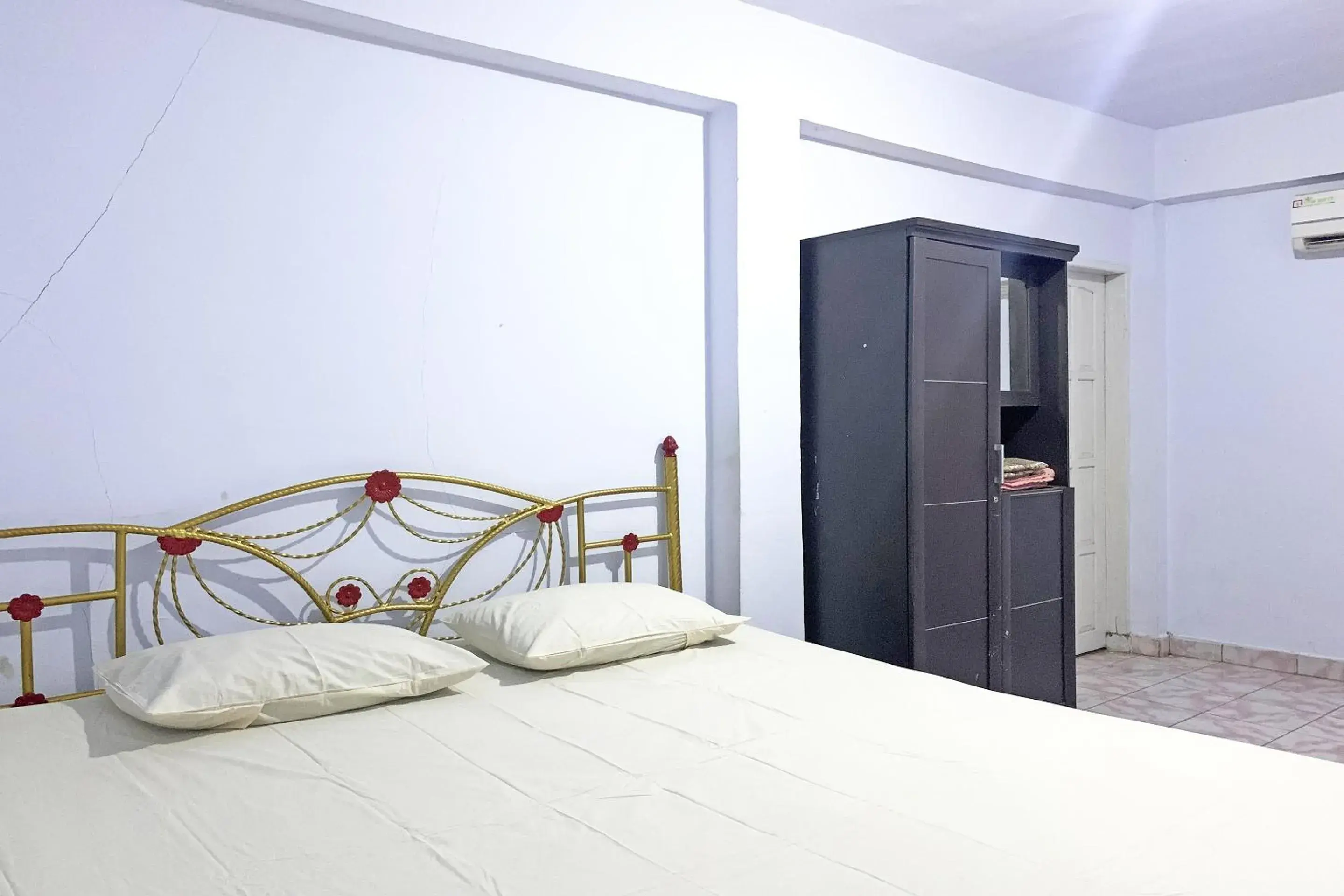 Bedroom, Bed in Hotel O Wisma Samudra Bedroom, Bed in Hotel O Wisma Samudra