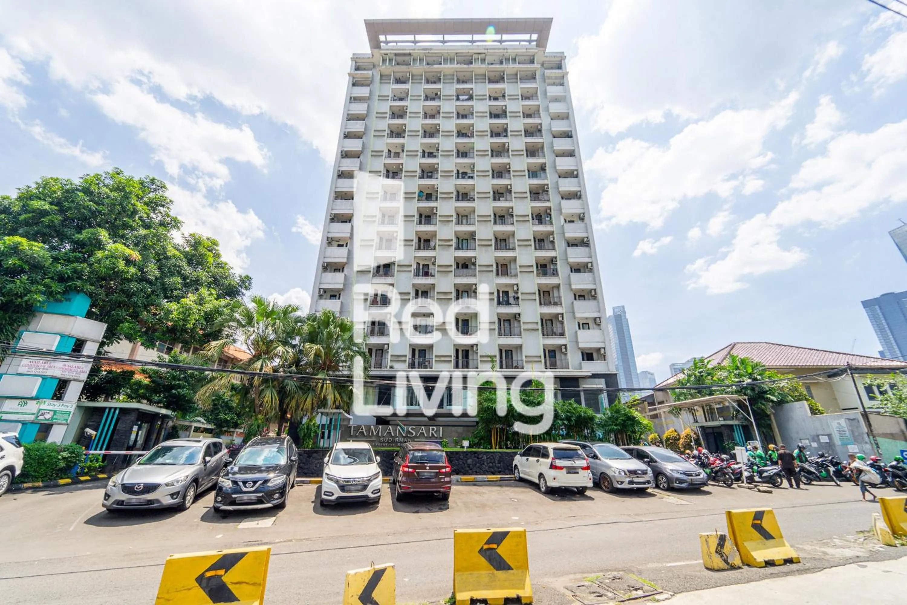 Property building in RedLiving Apartemen Tamansari Sudirman - Abdi Home