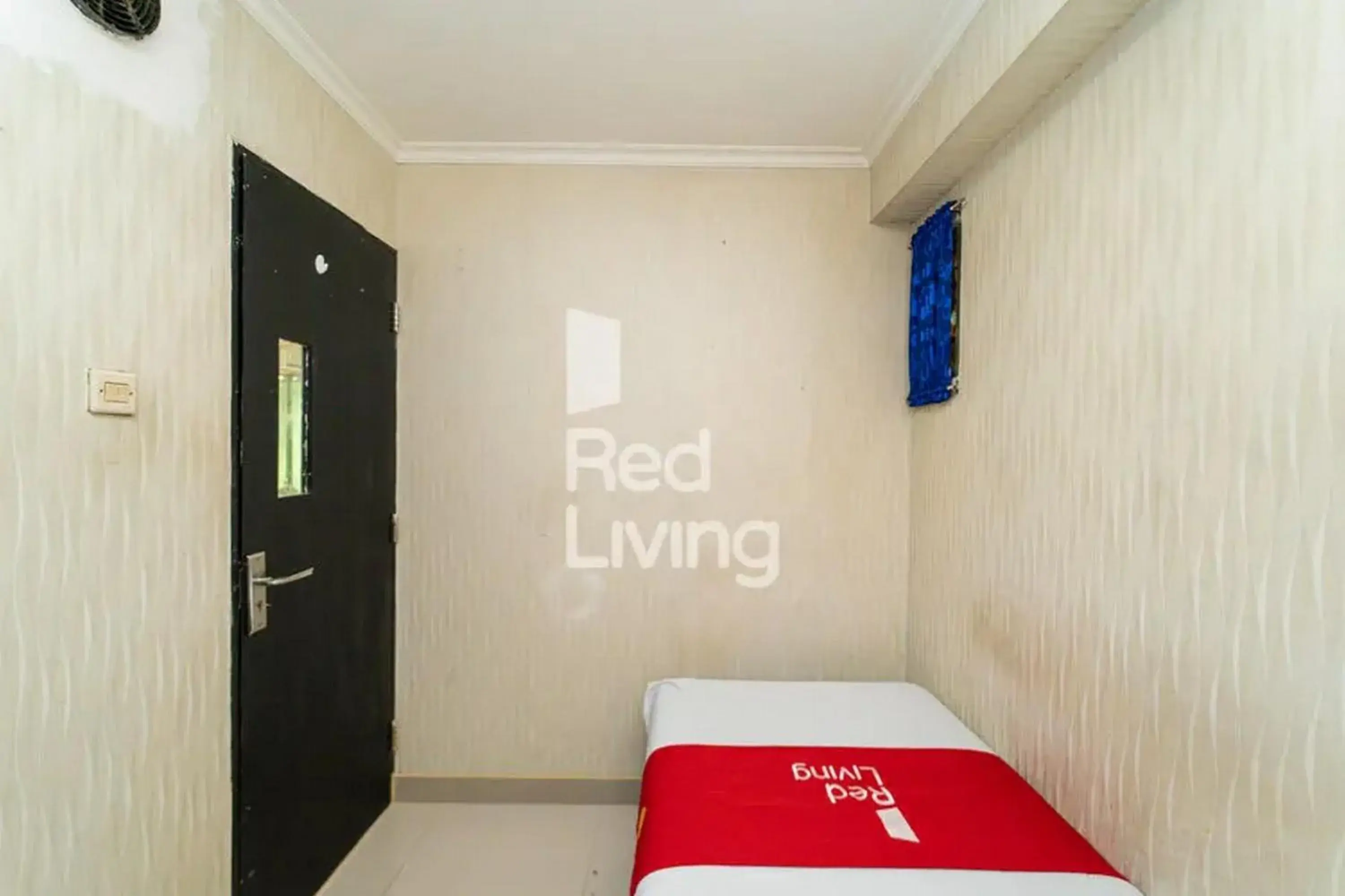 Bedroom, Bed in RedLiving Apartemen Sentra Timur Residence - Myroom id Tower Green Bedroom, Bed in RedLiving Apartemen Sentra Timur Residence - Myroom id Tower Green