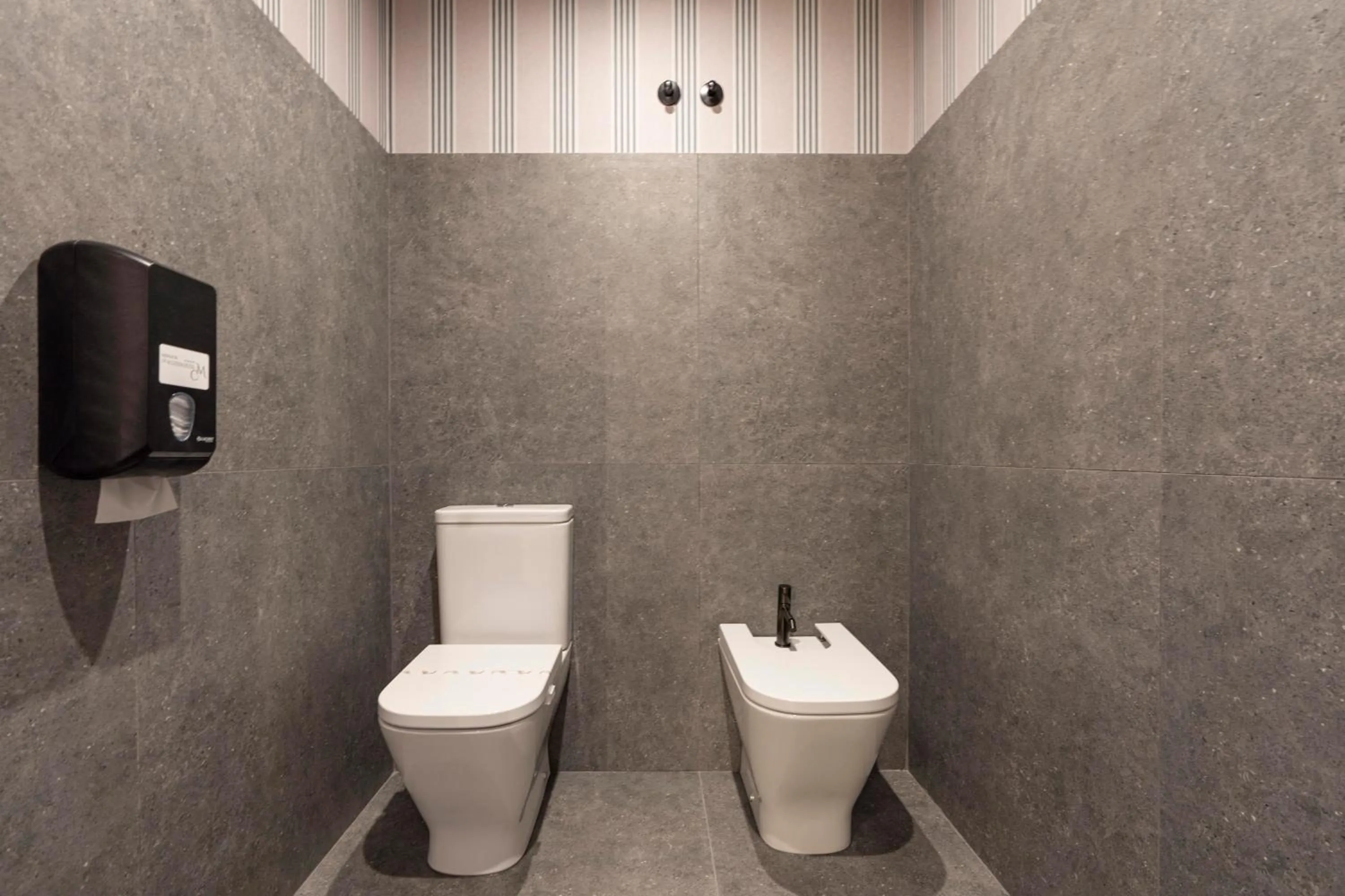 Toilet in Hotel Mirador de la Cepada