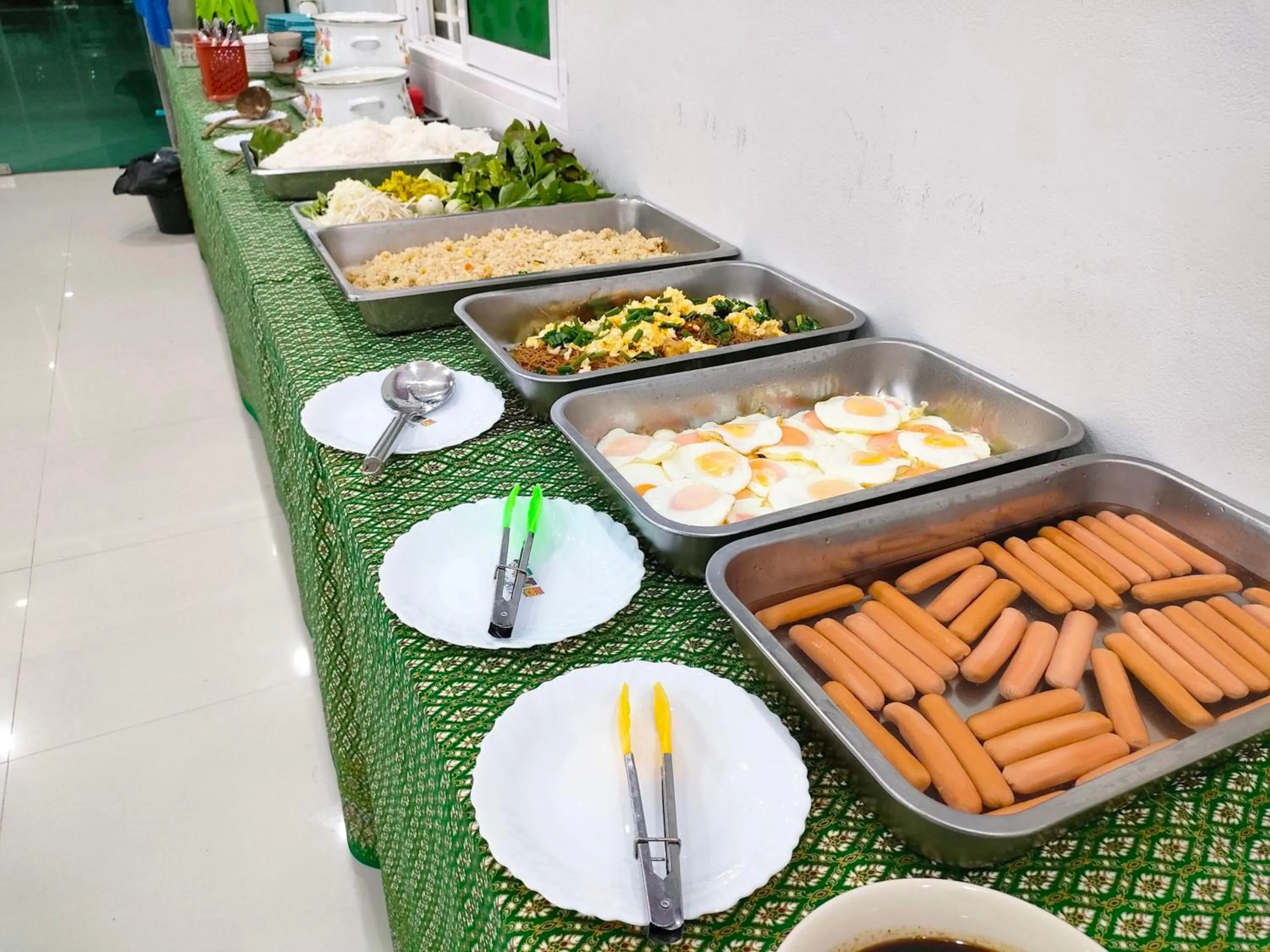 Breakfast in Saline Hot Spring Resort นำ้พุร้อนเค็ม รีสอร์ท