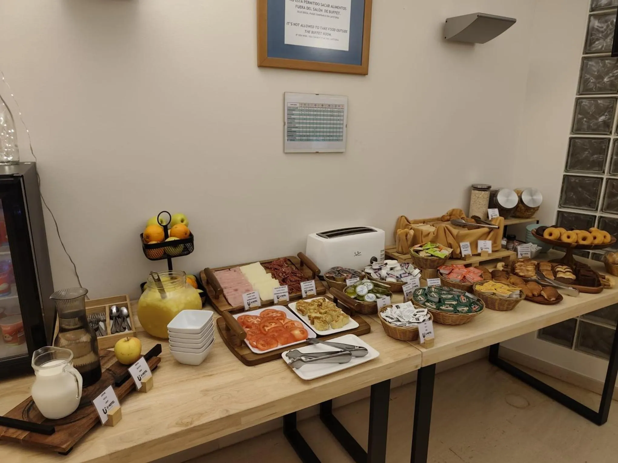 Breakfast in U Hotel Ogalia Vigo