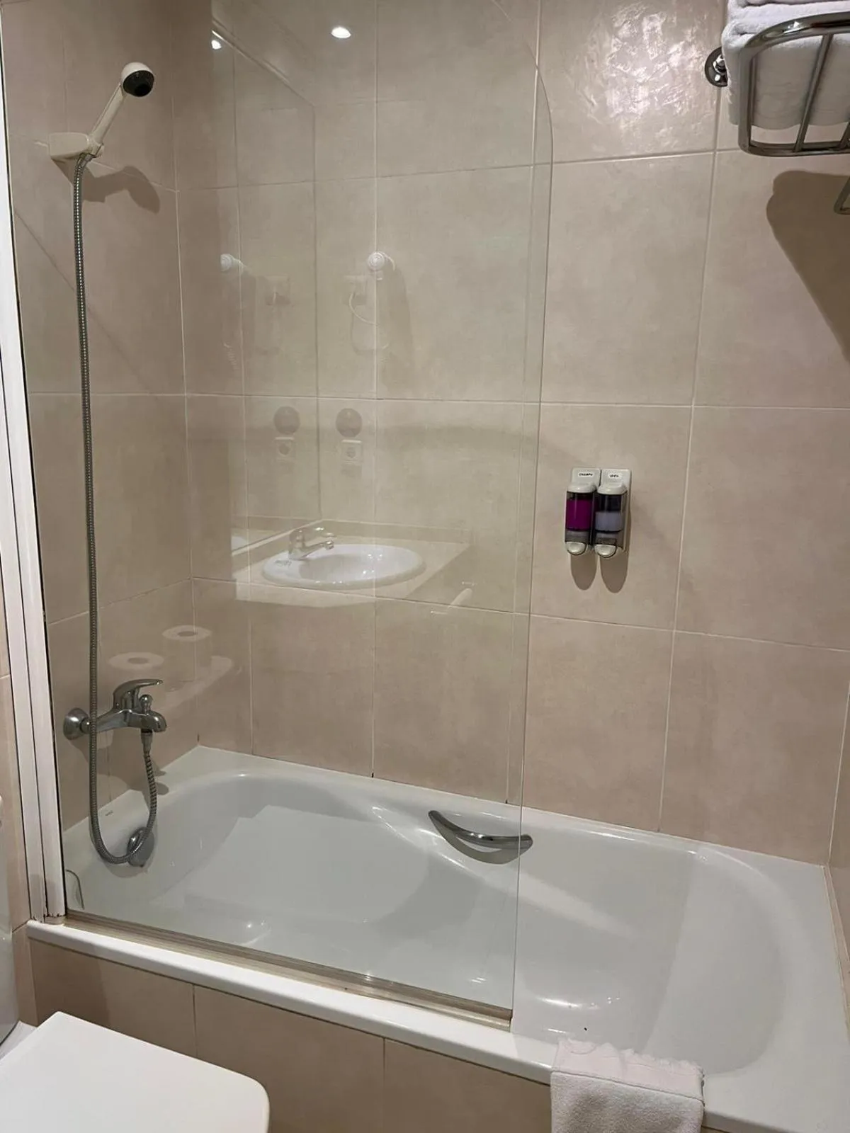 Shower in U Hotel Ogalia Vigo