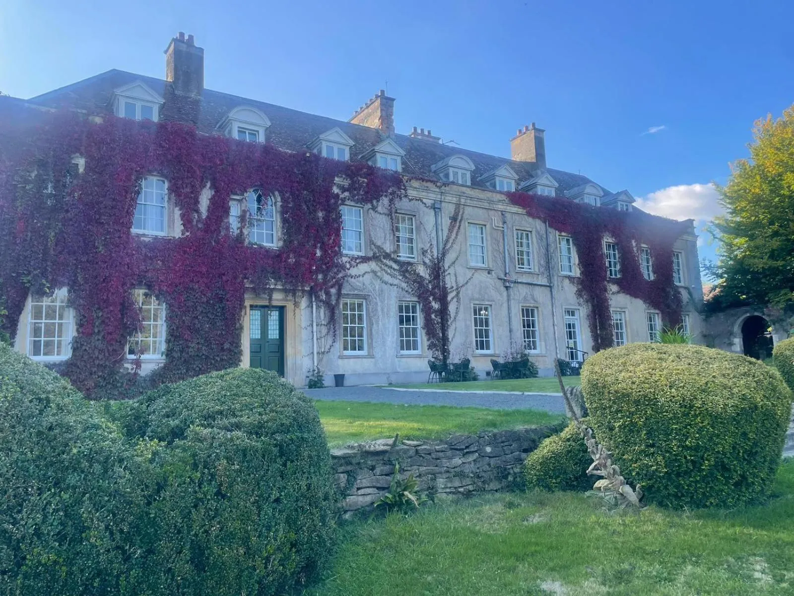 Holbrook Manor & Spa