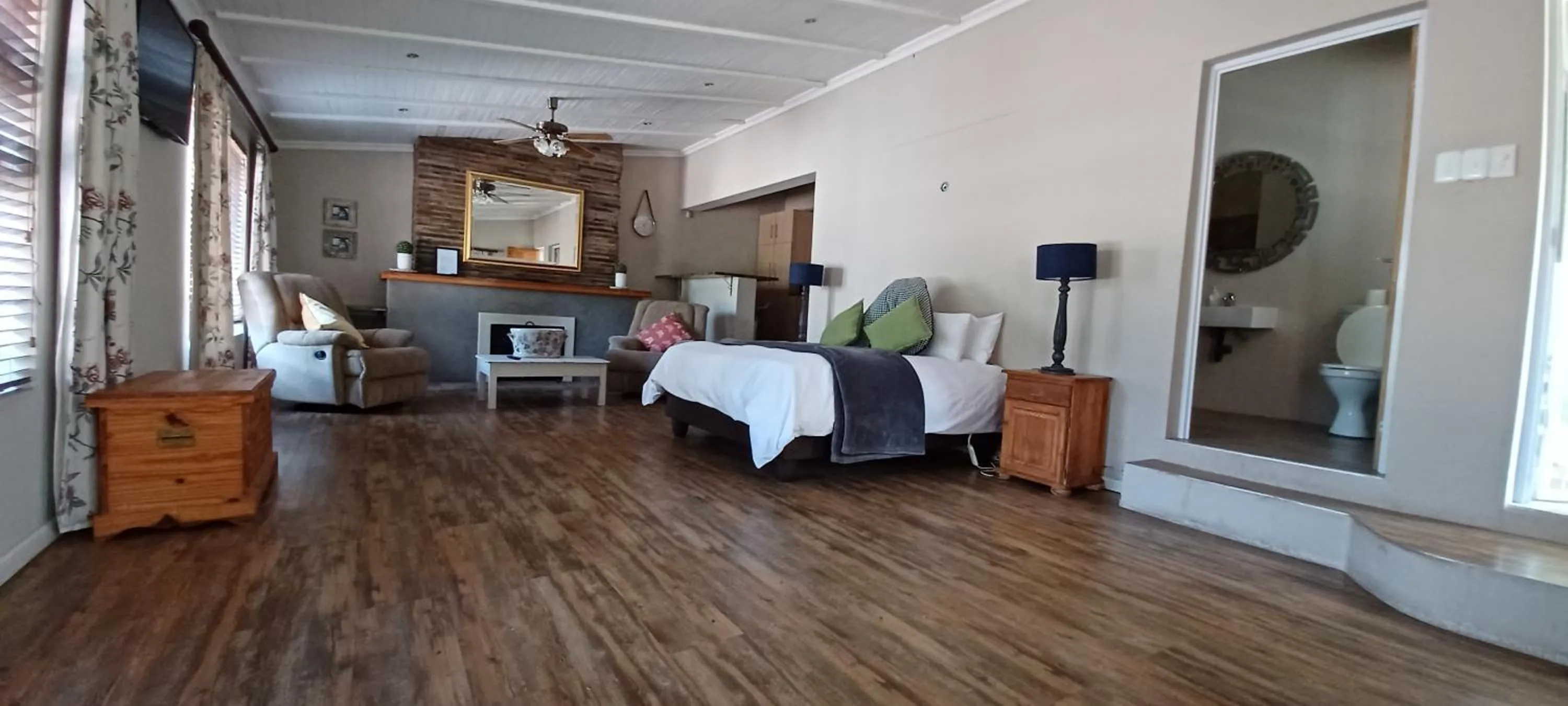 Double Room with Private Bathroom - single occupancy in Garden Court B&B