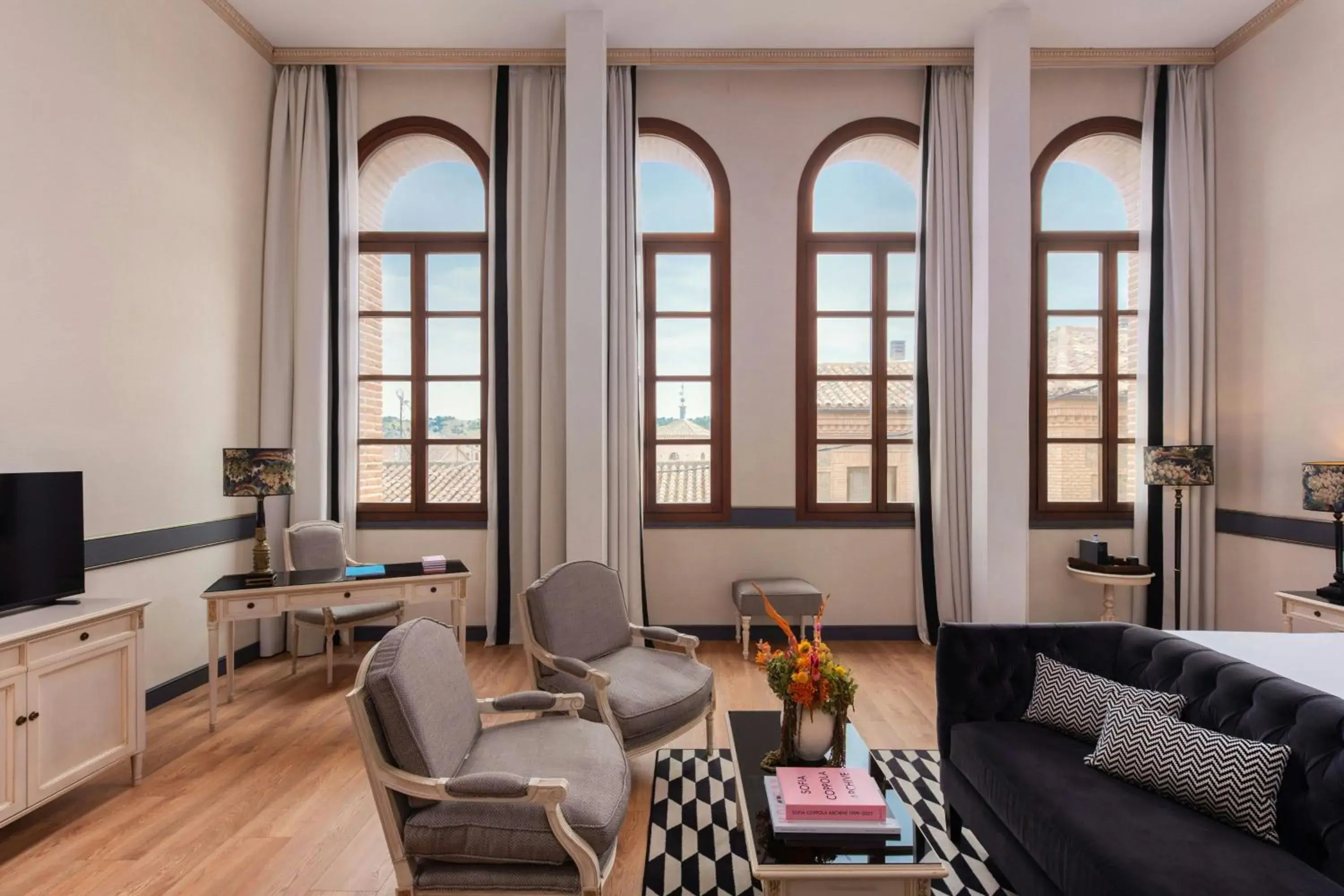 Photo of the whole room in Eugenia de Montijo, Autograph Collection Photo of the whole room in Eugenia de Montijo, Autograph Collection