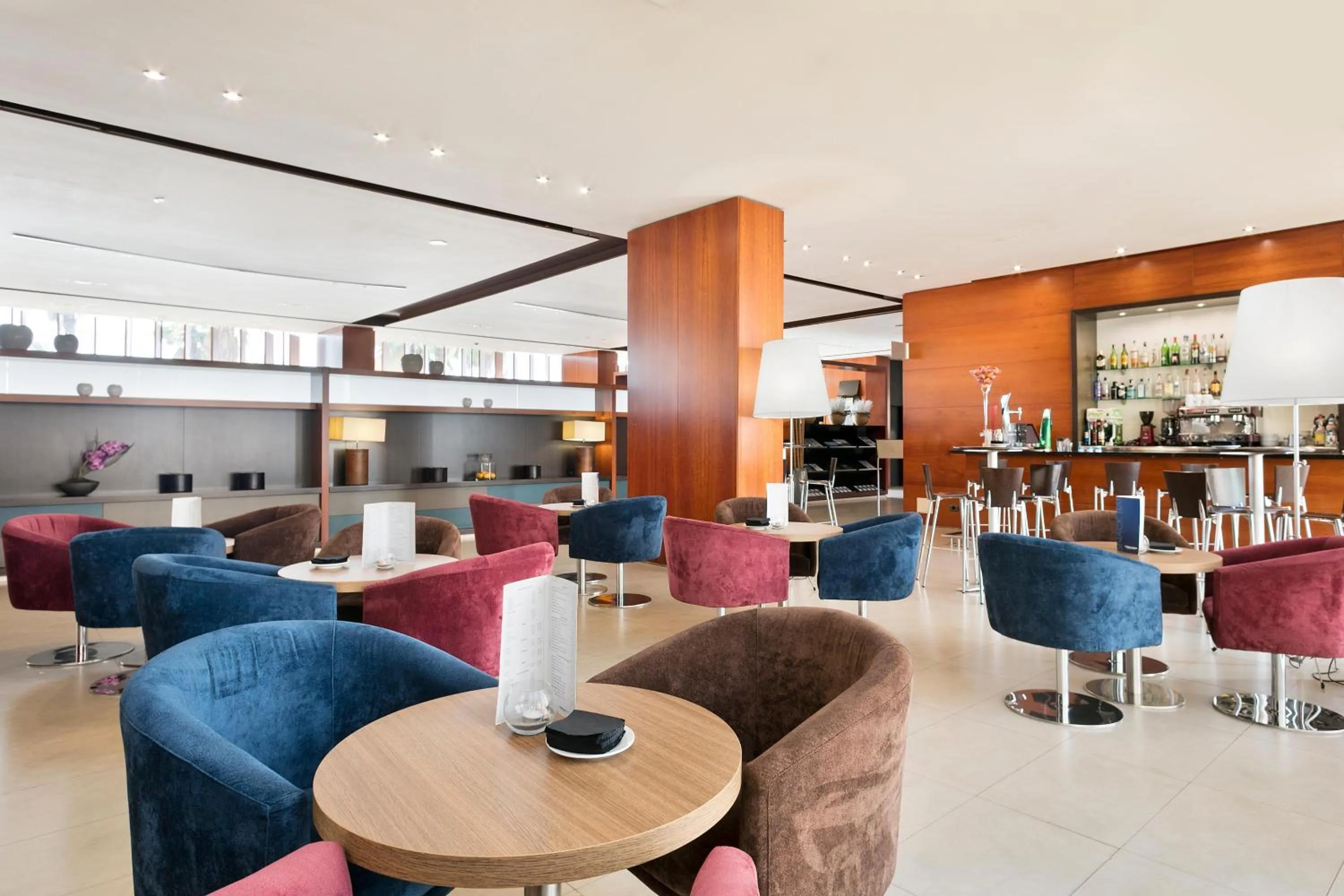 Lounge or bar in Hotel Best Front Maritim