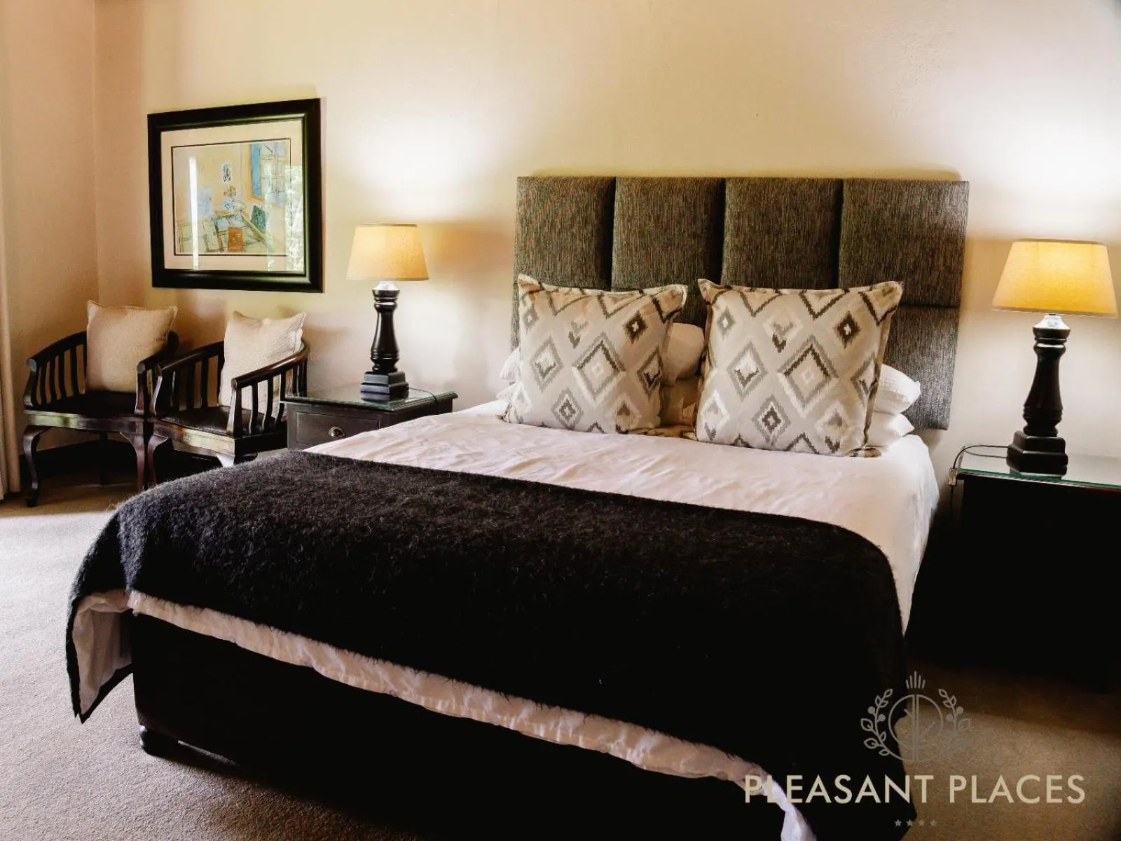 Garden Room 1 - single occupancy in Pleasant Places By Sanaandi