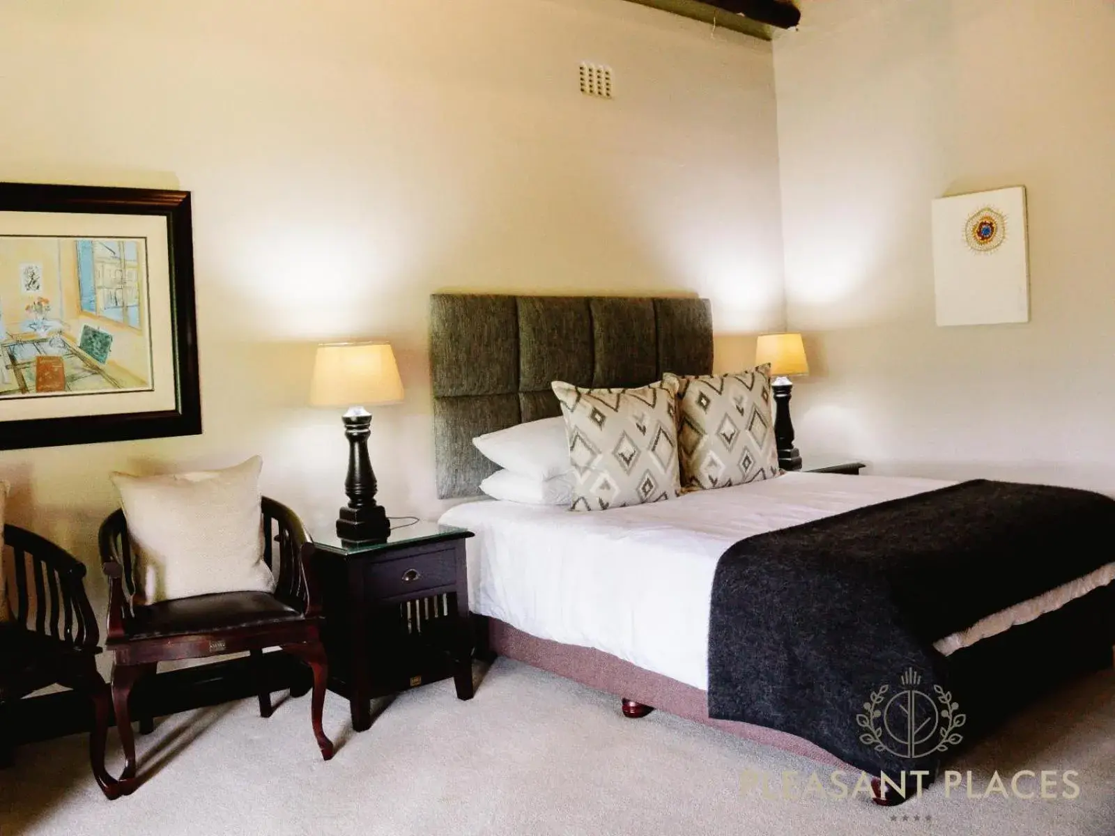Garden Room 1 - single occupancy in Pleasant Places By Sanaandi Garden Room 1 - single occupancy in Pleasant Places By Sanaandi