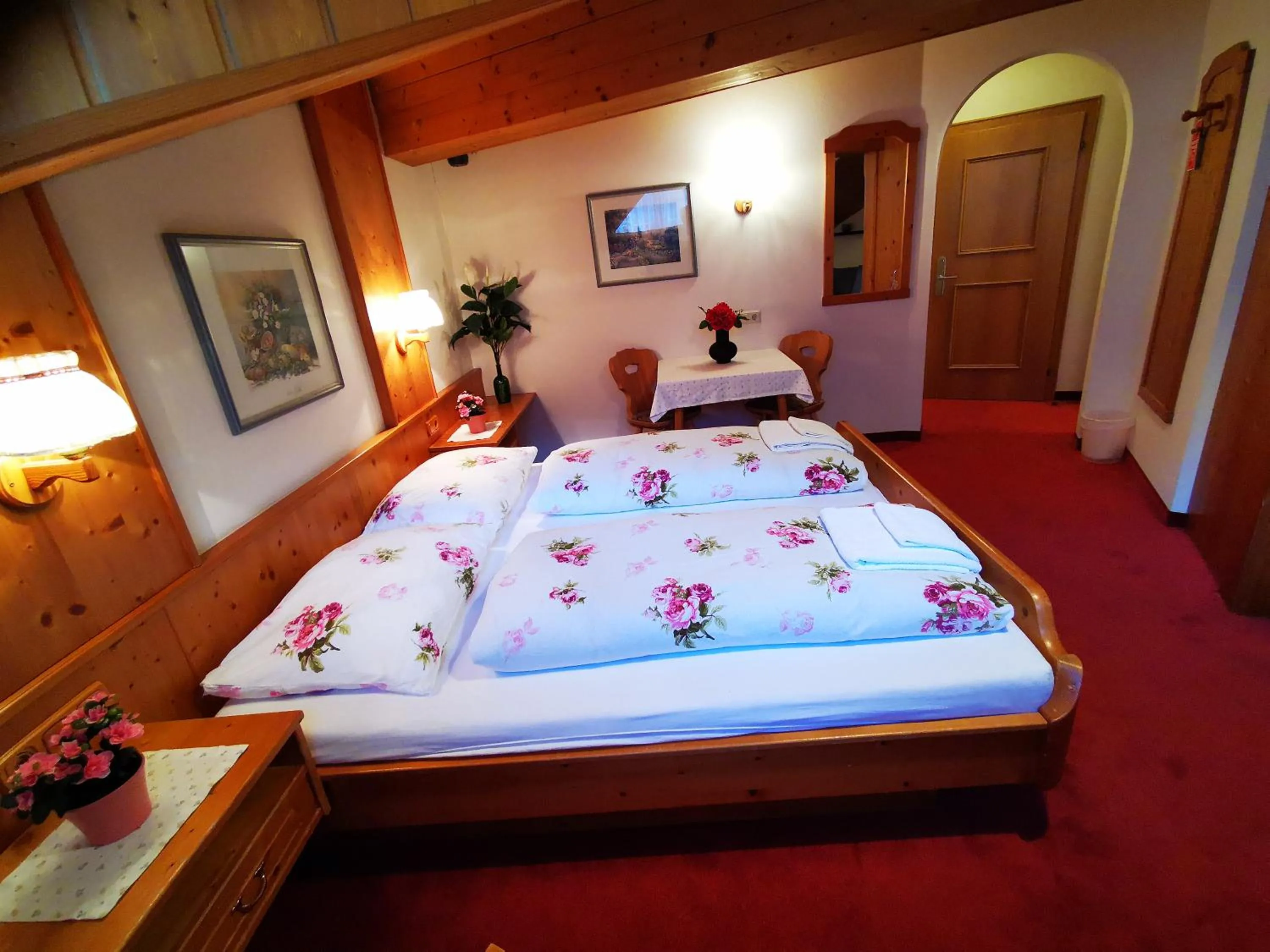 Bed in Gasthof Geronimo