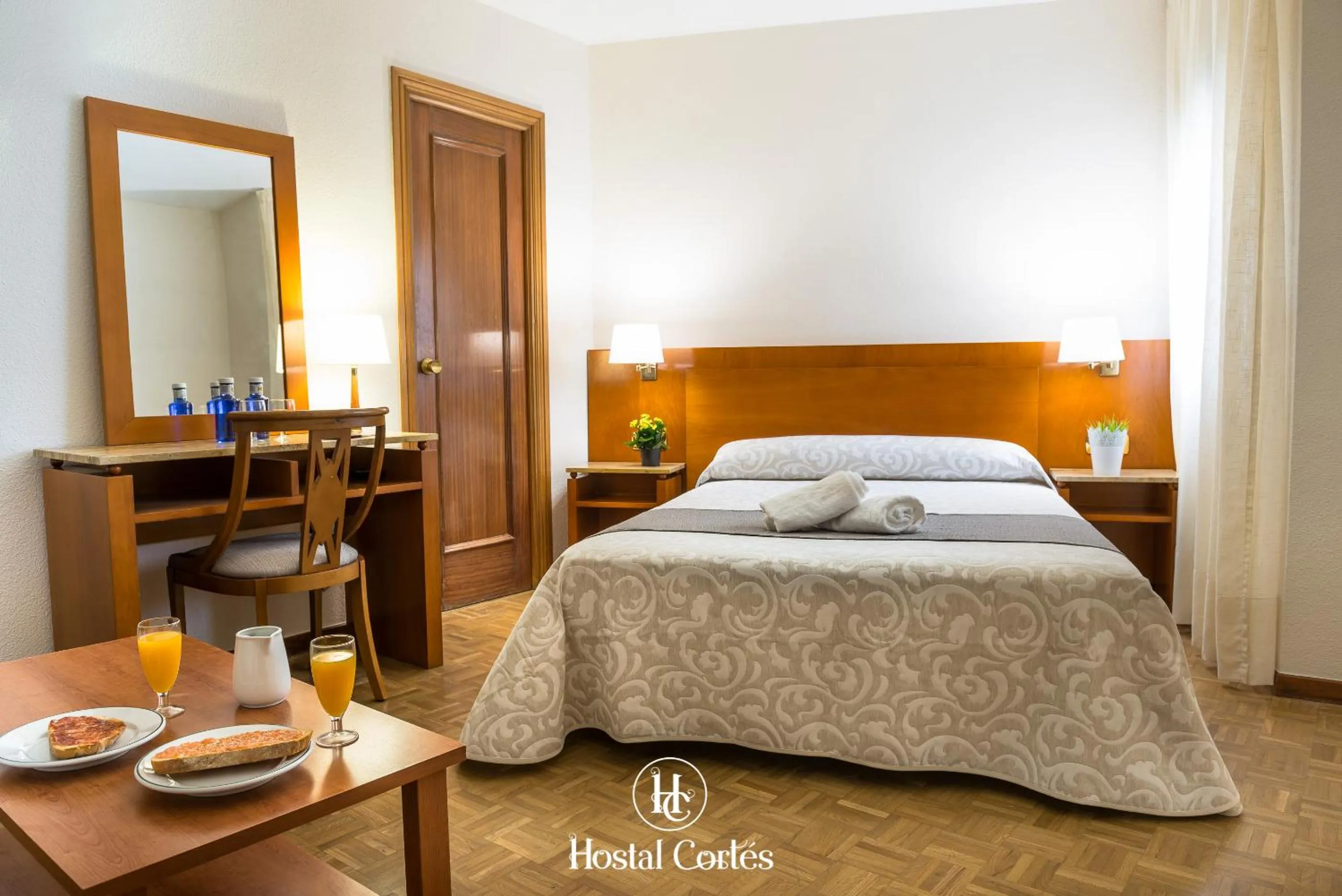 Photo of the whole room, Bed in Hostal Cortes