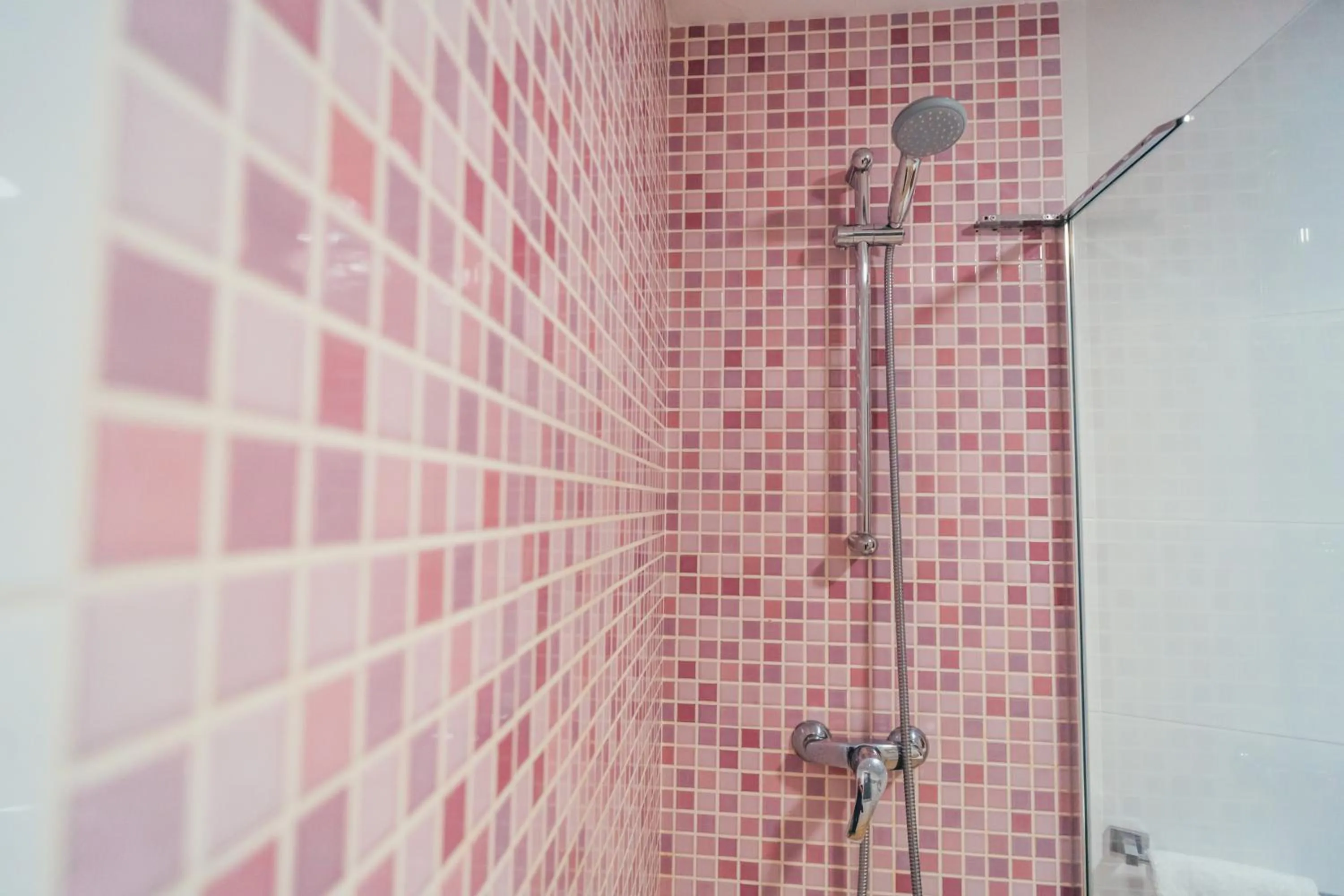 Bathroom in Hostal Cortés