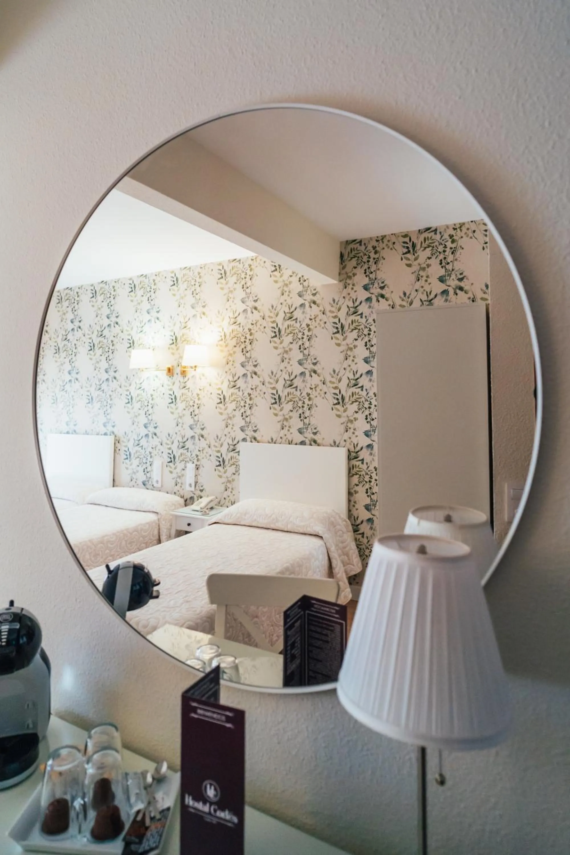 Bedroom in Hostal Cortés