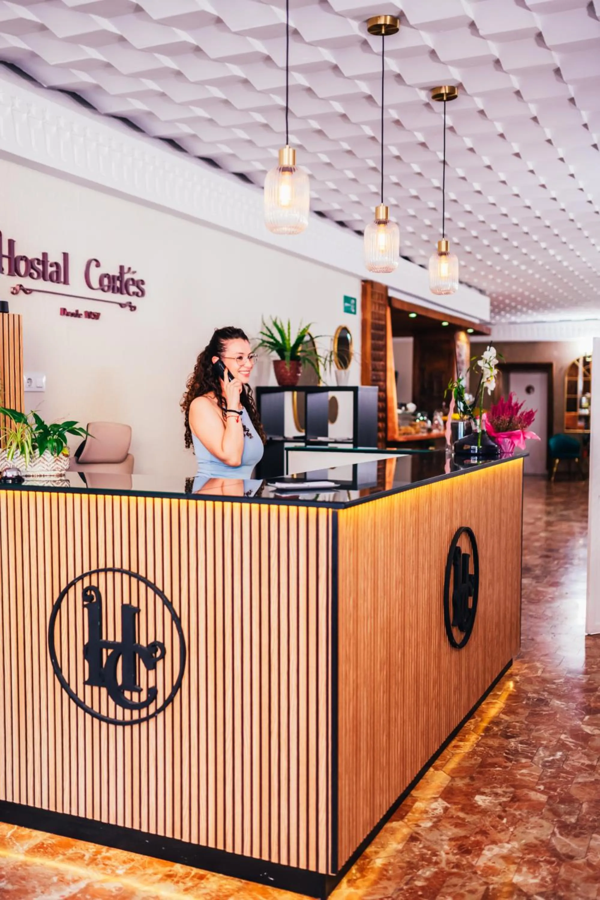 Lobby or reception in Hostal Cortés