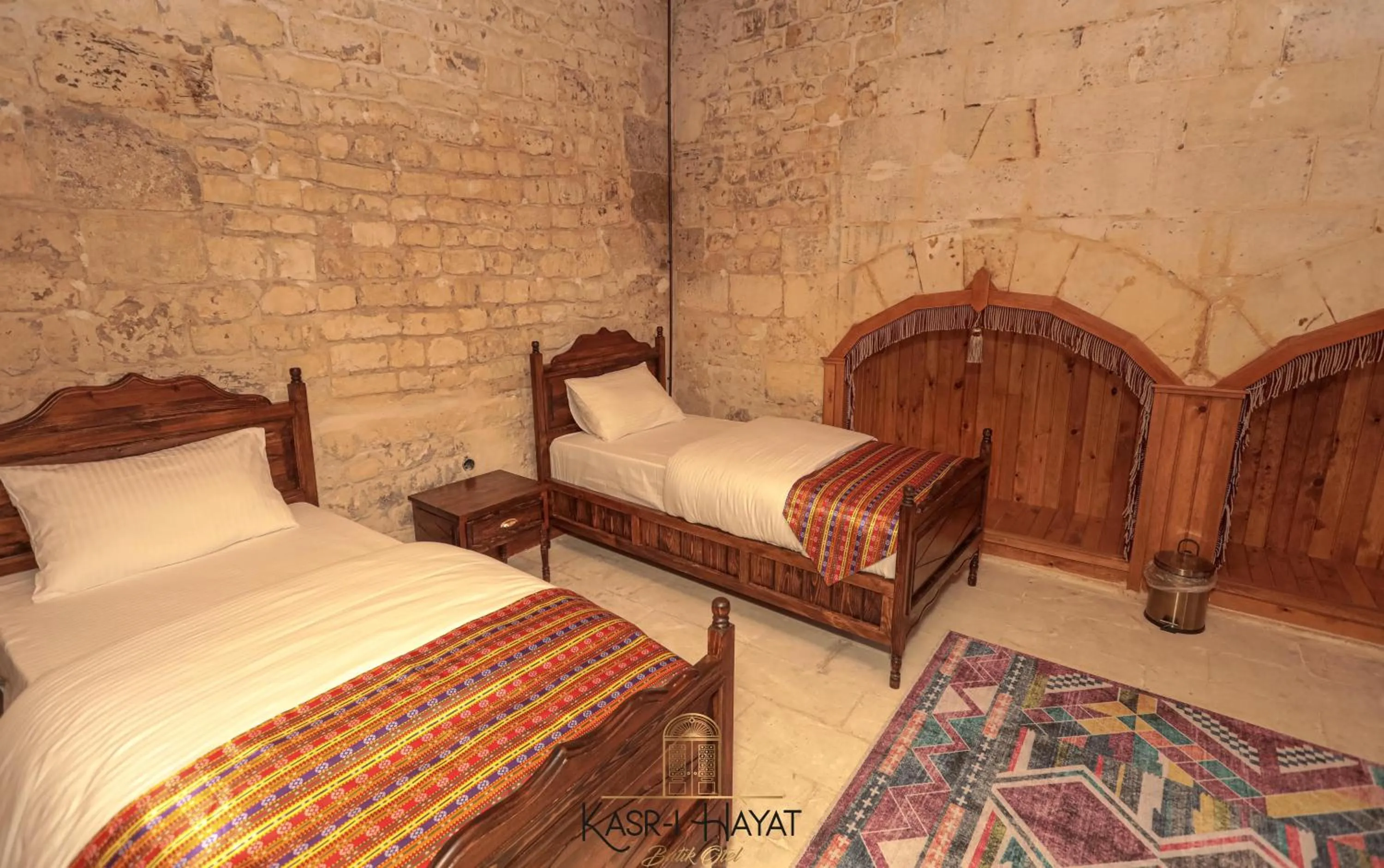 Bedroom in Kasr-ı Hayat