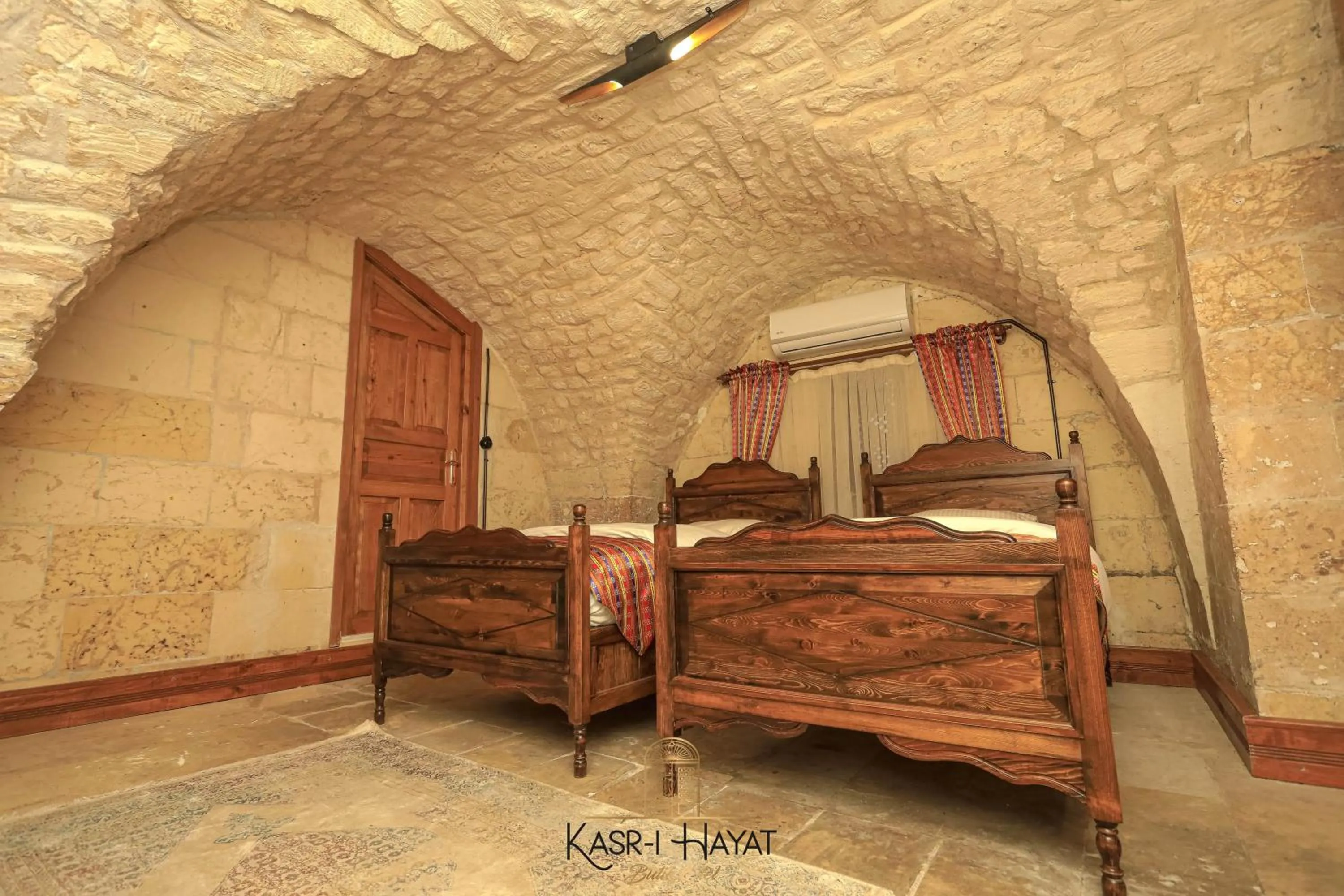Bedroom in Kasr-ı Hayat