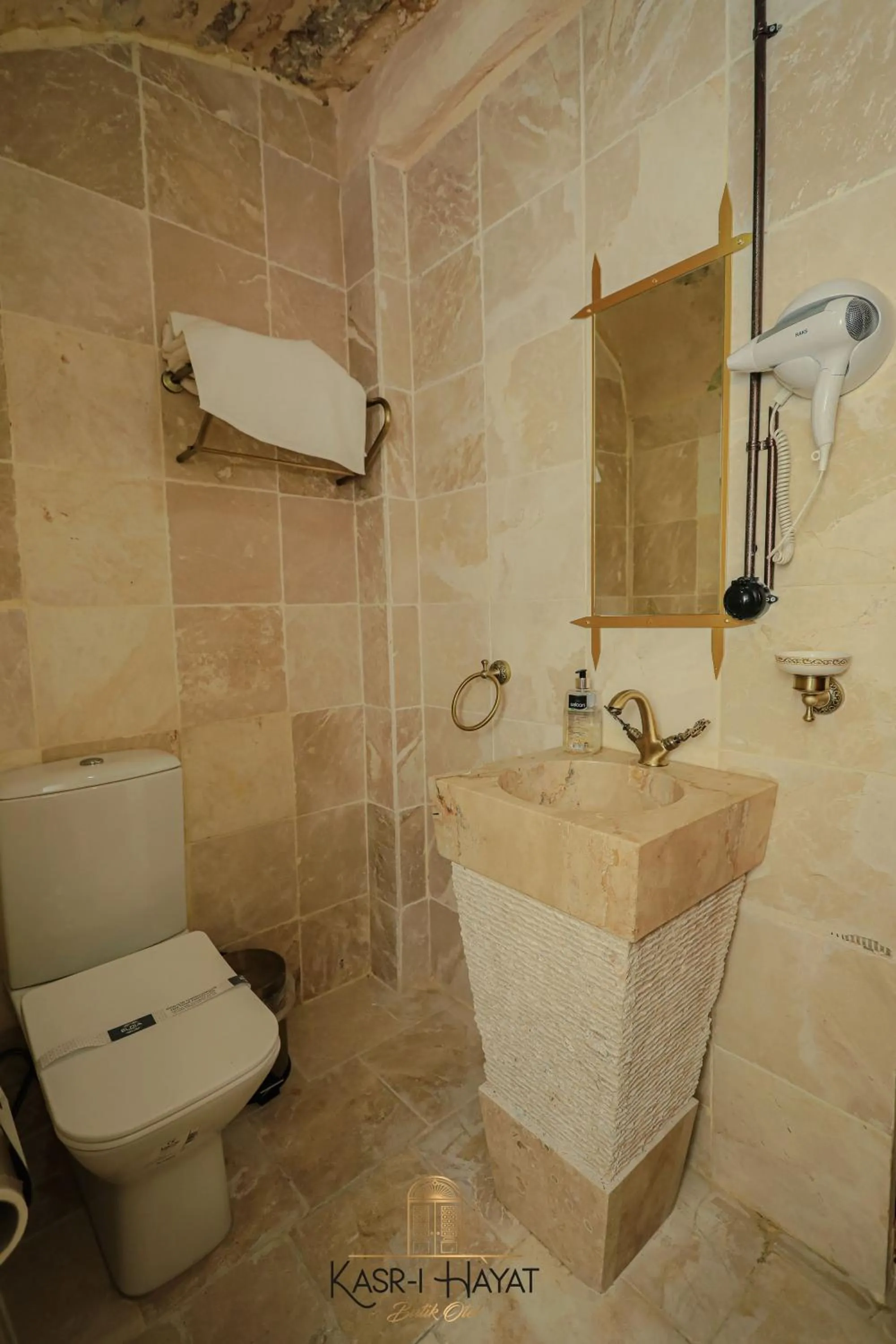 Bathroom in Kasr-ı Hayat