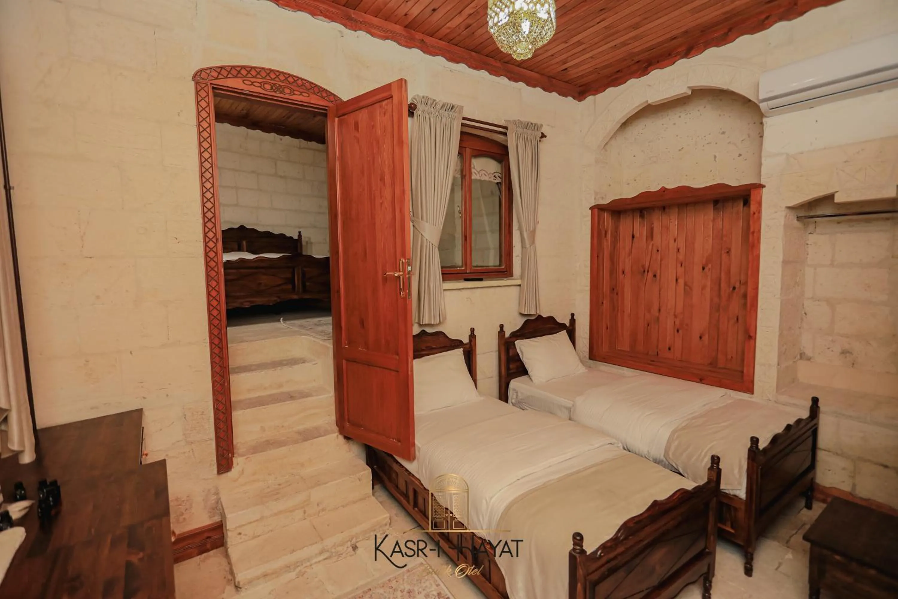 Bedroom in Kasr-ı Hayat
