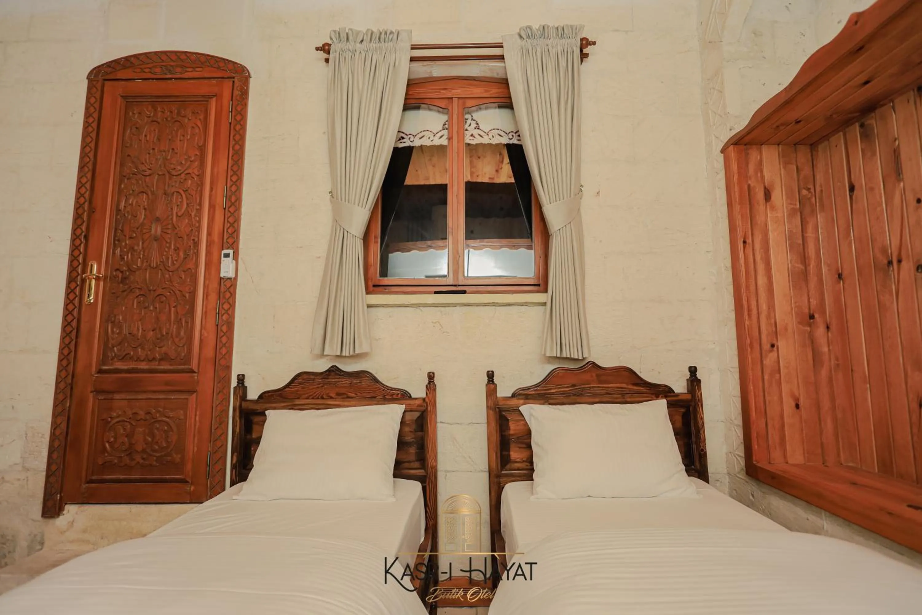 Bedroom in Kasr-ı Hayat