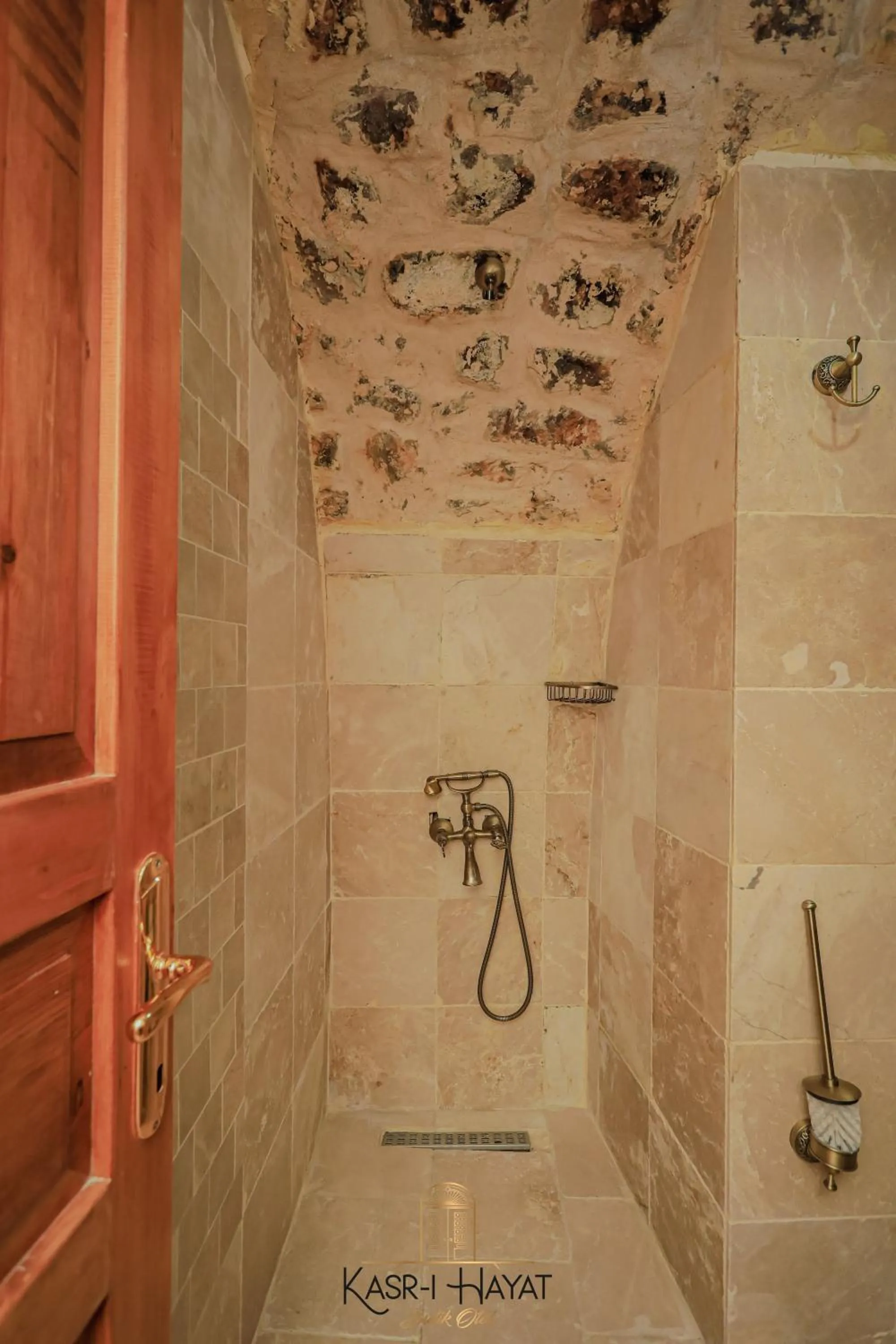 Bathroom in Kasr-ı Hayat