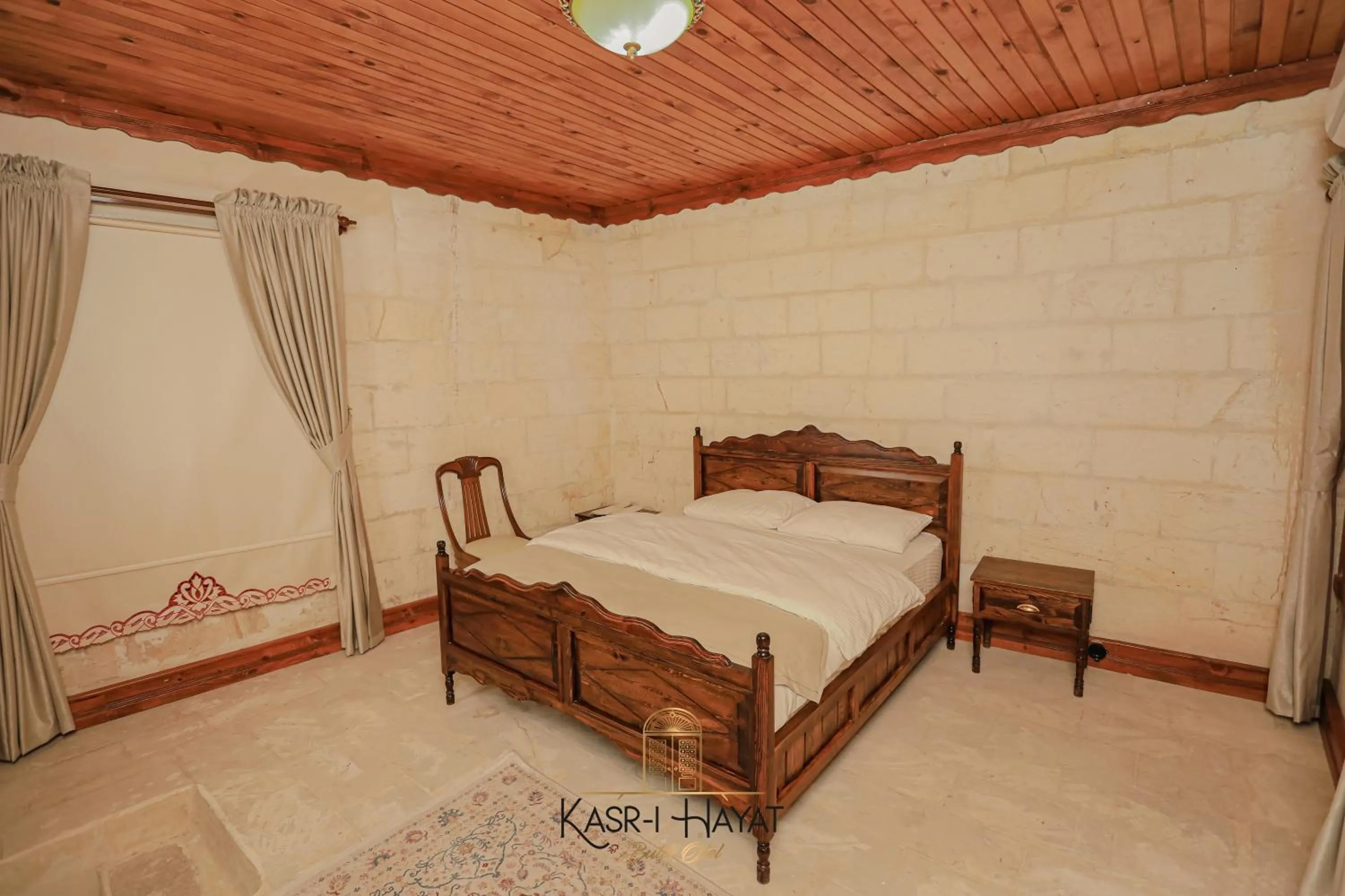 Bedroom in Kasr-ı Hayat