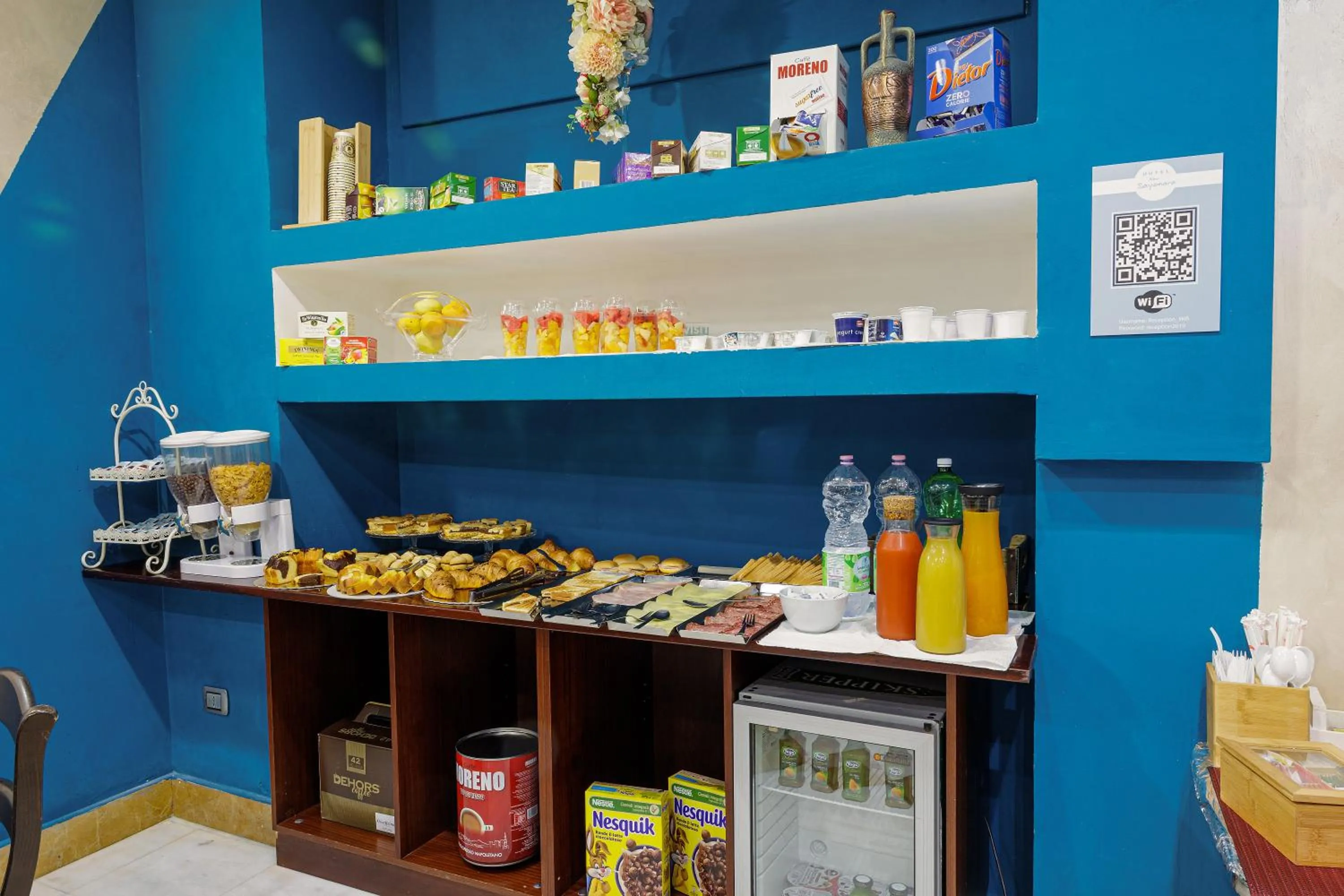 Restaurant/places to eat in New Sayonara