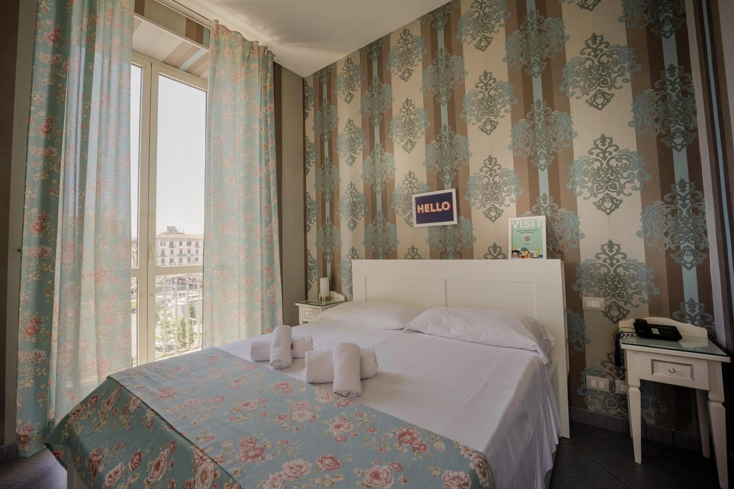 Bedroom in New Sayonara