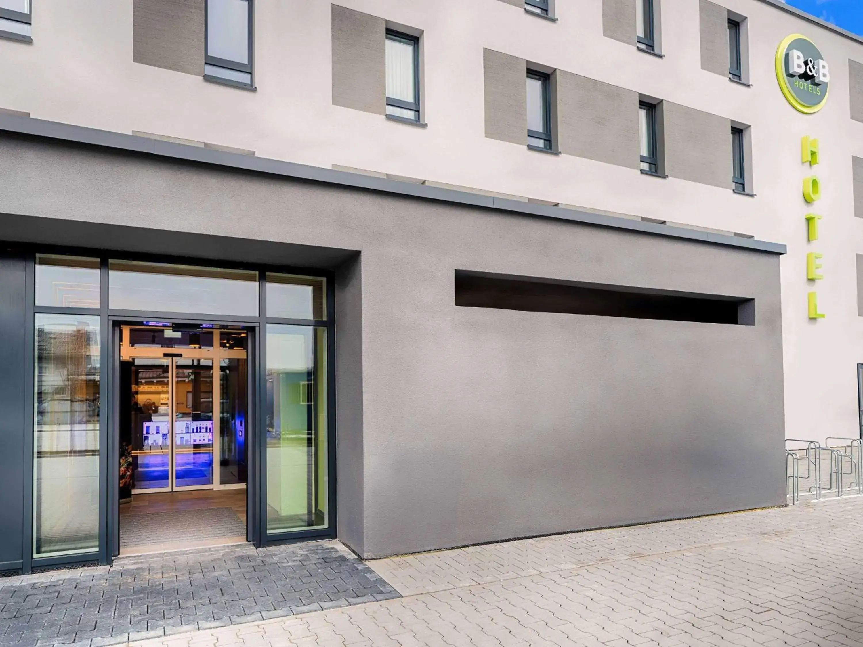 Property building in B&B Hotel Kehl Property building in B&B Hotel Kehl