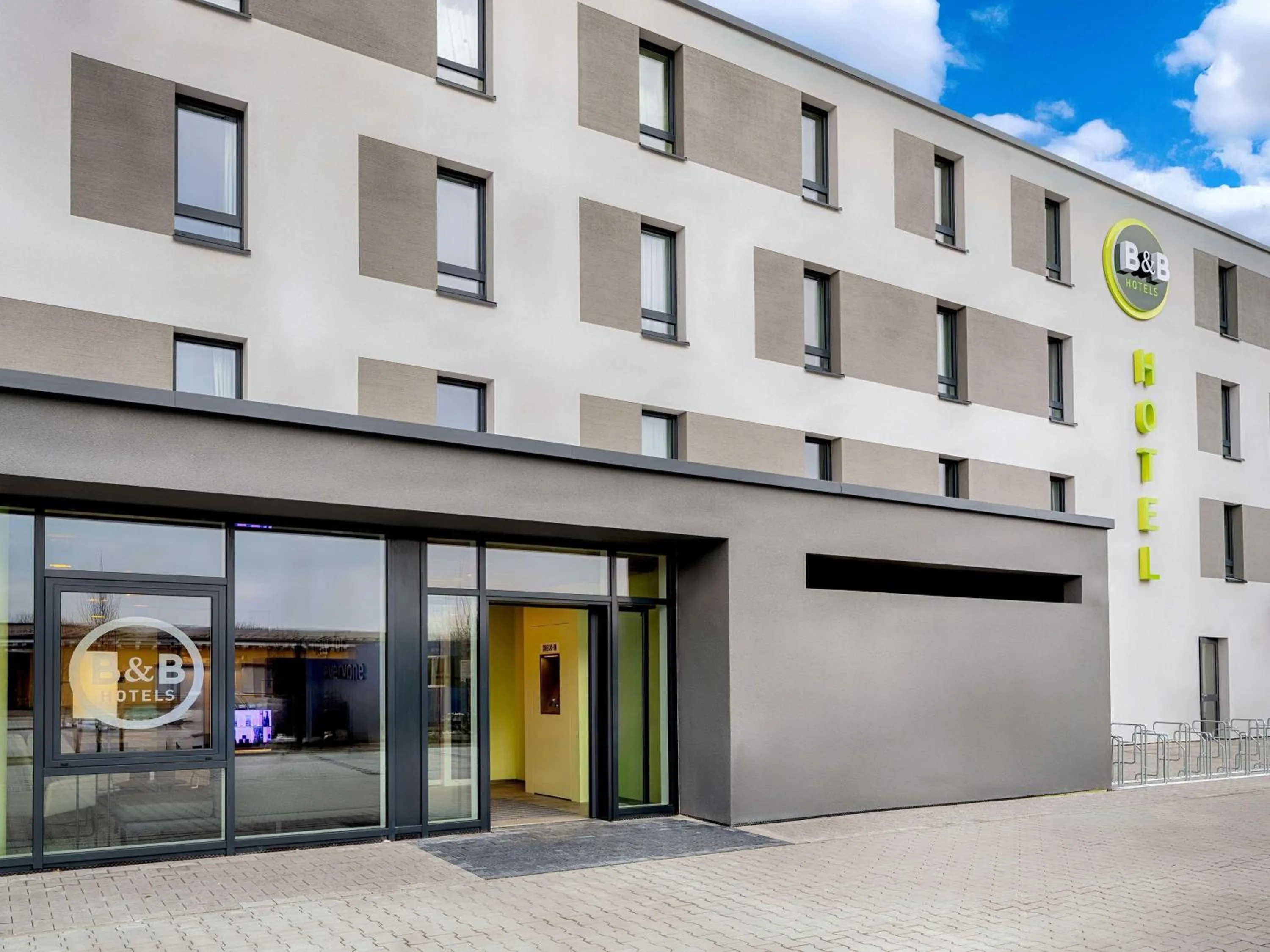 Property building in B&B Hotel Kehl