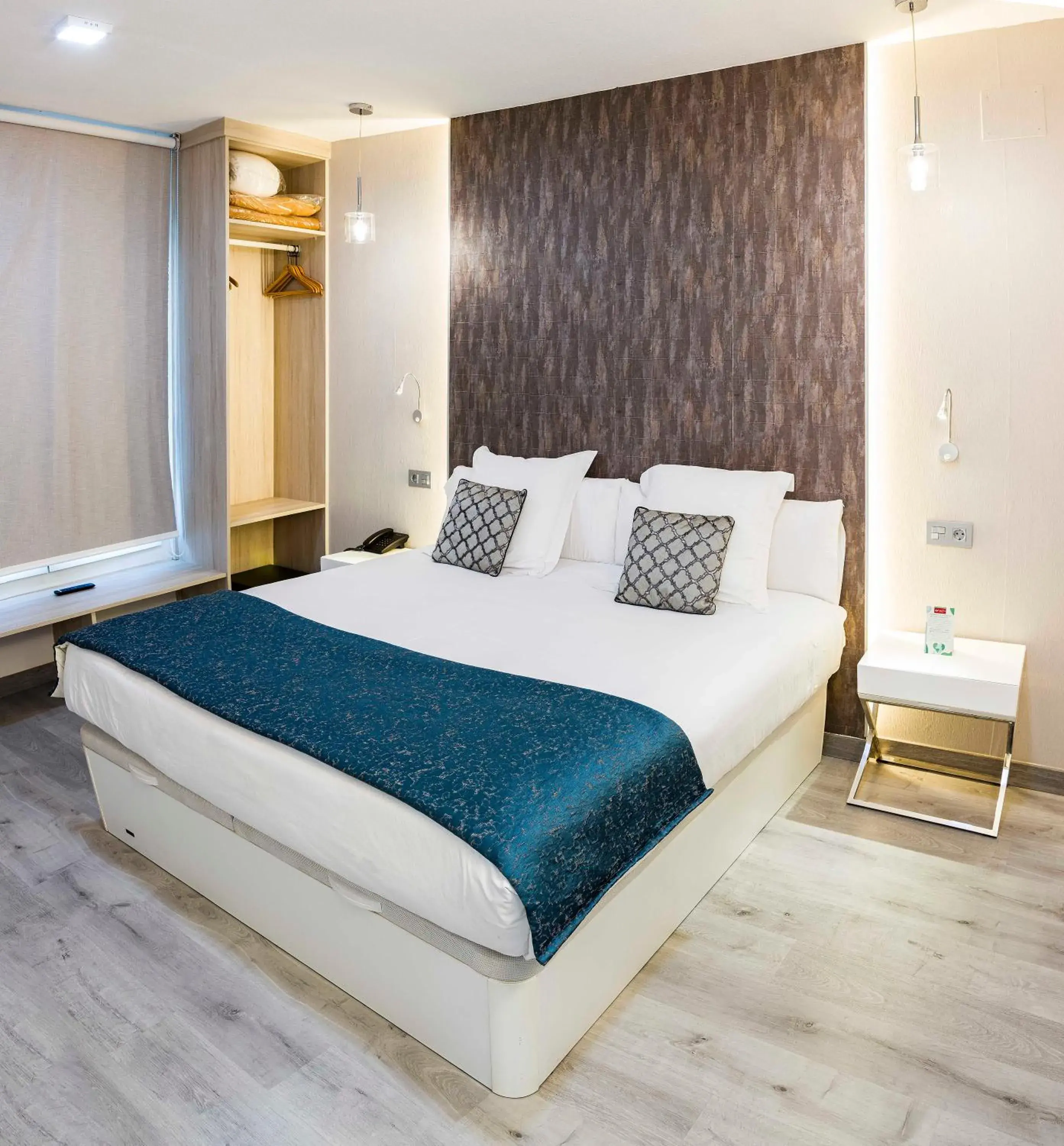 Bedroom, Bed in Bellavista Sevilla Bedroom, Bed in Bellavista Sevilla