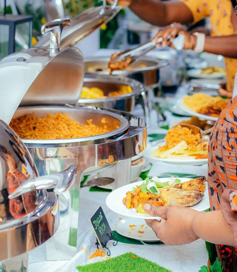 Restaurant/places to eat in Maya Villa