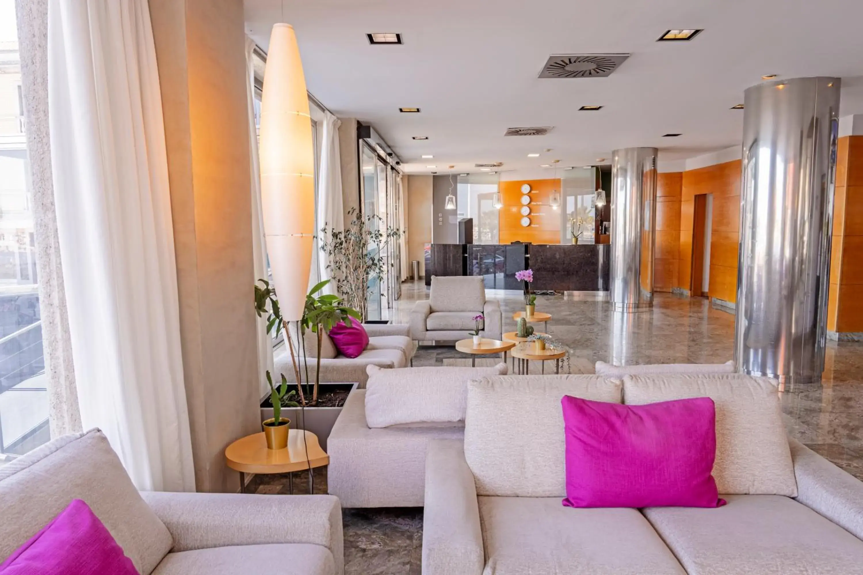 Lobby or reception in Hotel Faranda Marsol Candas, Ascend Hotel Collection Lobby or reception in Hotel Faranda Marsol Candas, Ascend Hotel Collection