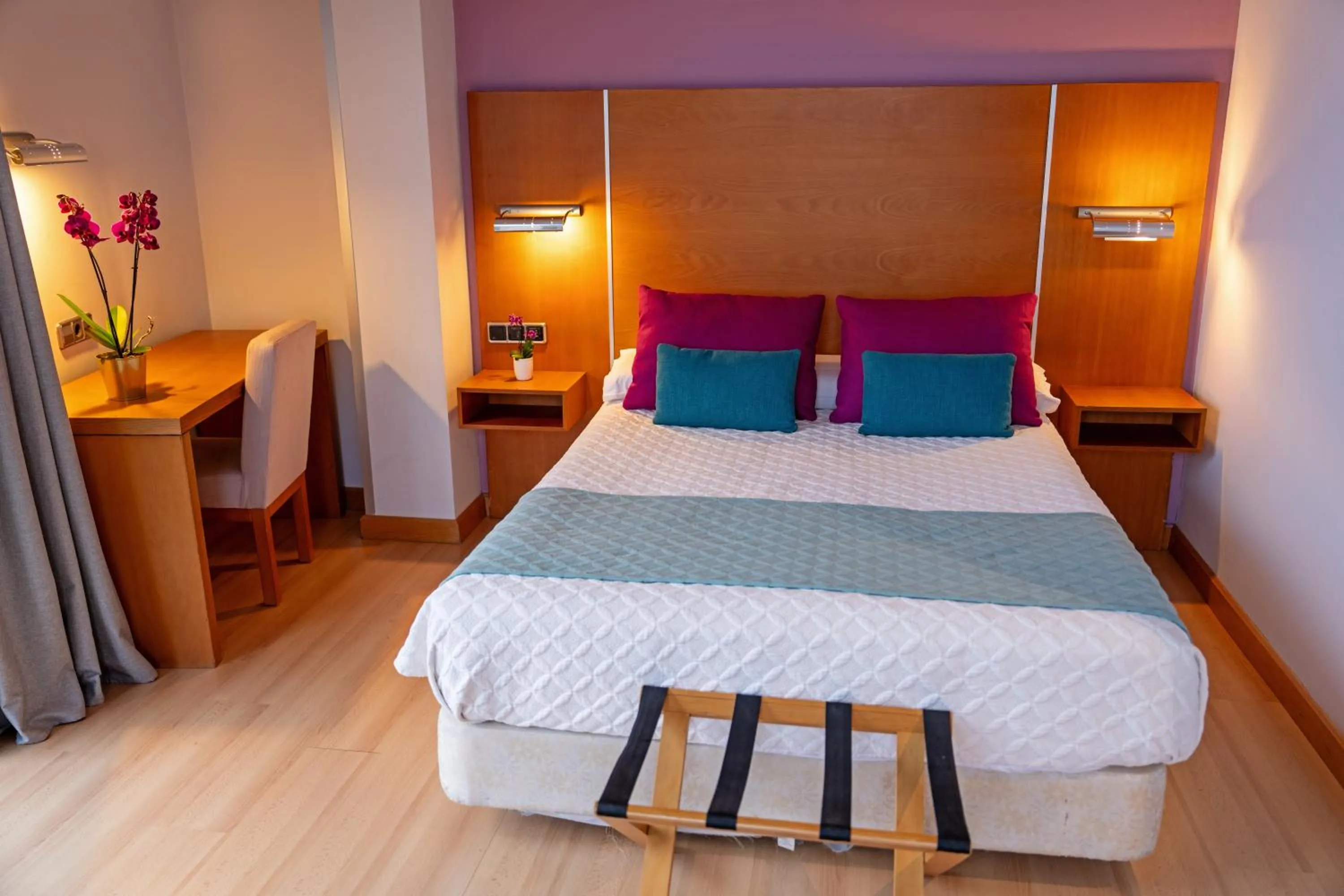 Bed in Hotel Faranda Marsol Candas, Ascend Hotel Collection