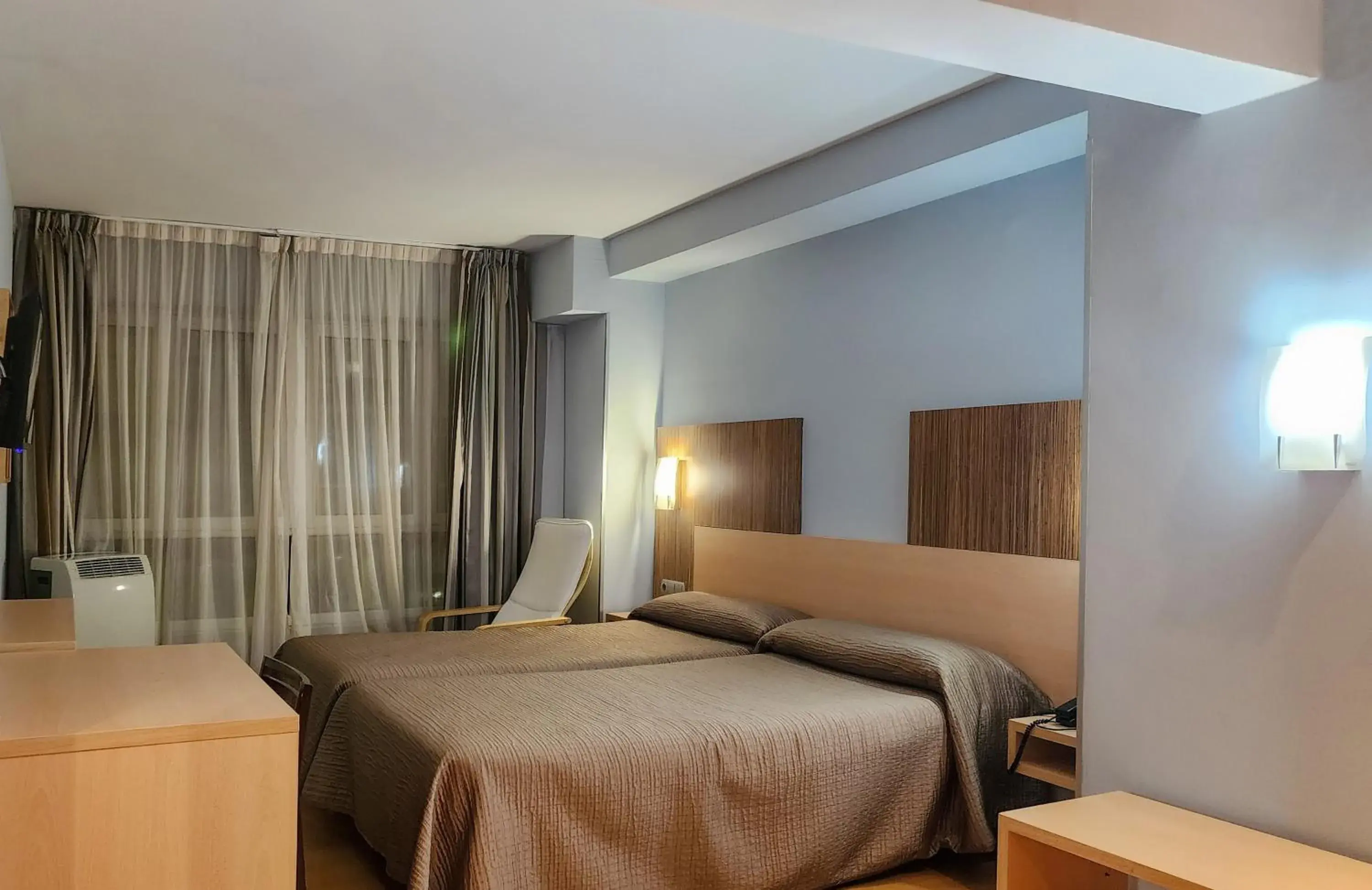 Bed in Hotel Faranda Alisas Santander, Ascend Hotel Collection Bed in Hotel Faranda Alisas Santander, Ascend Hotel Collection