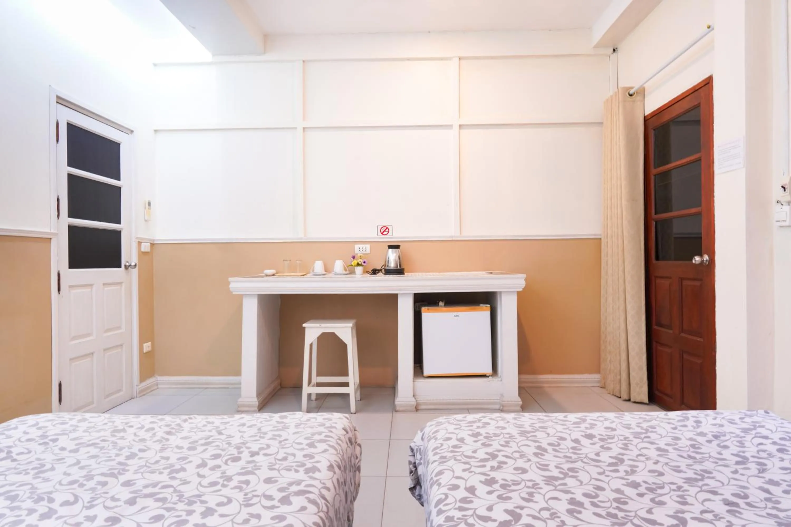 Bed in Guesthouse Phuket Airport