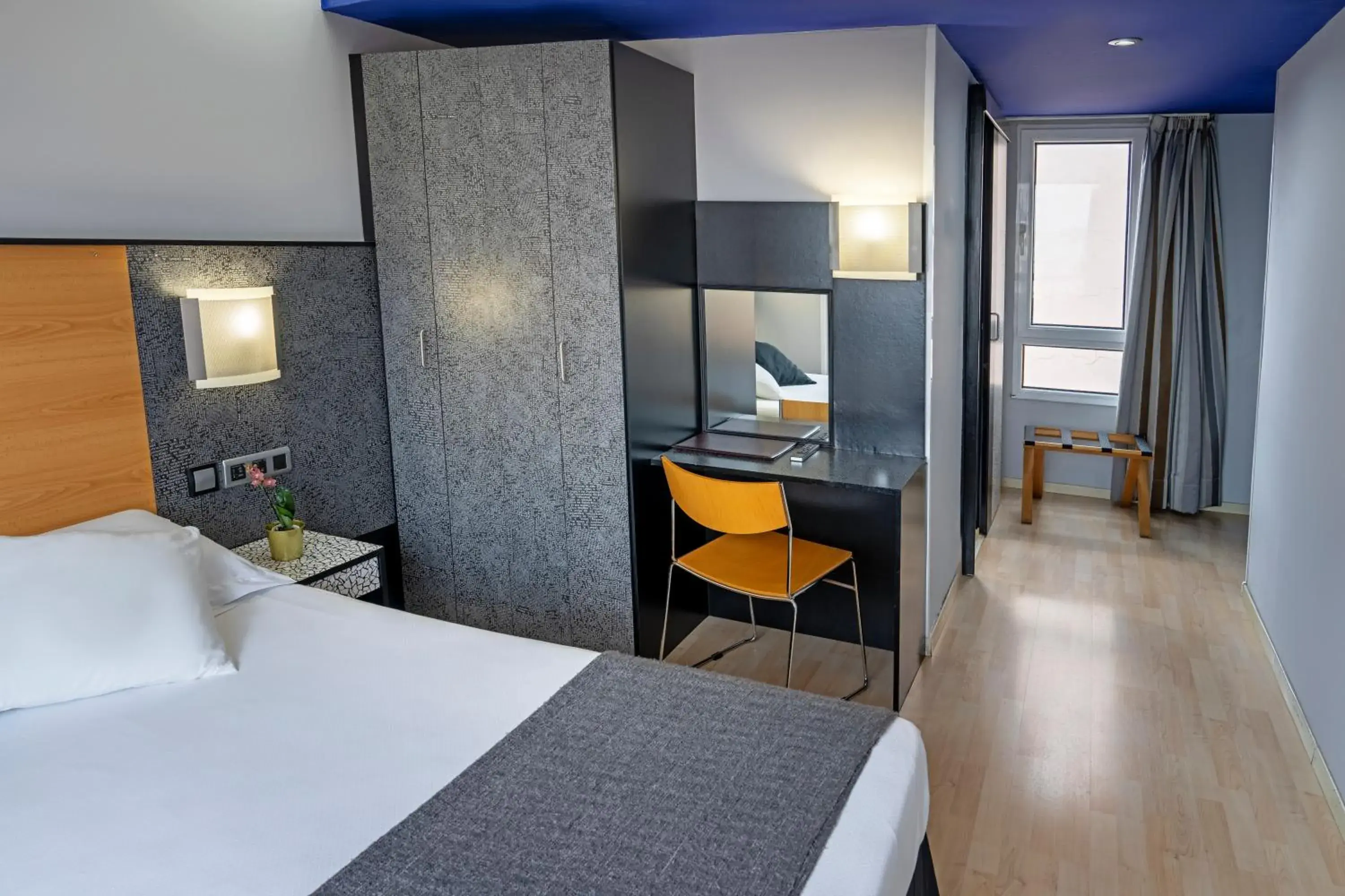 Bed in Hotel Faranda Pathos Gijón, Ascend Hotel Collection Bed in Hotel Faranda Pathos Gijón, Ascend Hotel Collection