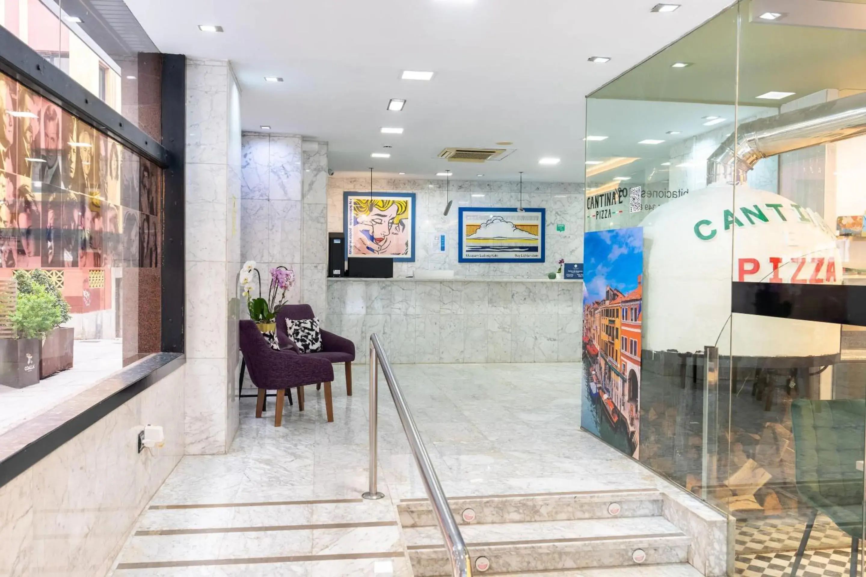 Lobby or reception in Hotel Faranda Pathos Gijón, Ascend Hotel Collection Lobby or reception in Hotel Faranda Pathos Gijón, Ascend Hotel Collection