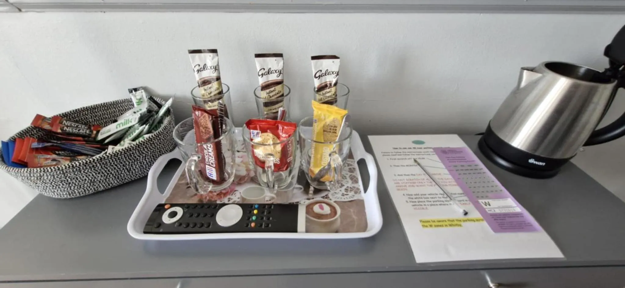 Coffee/tea facilities in LilyRose Hotel