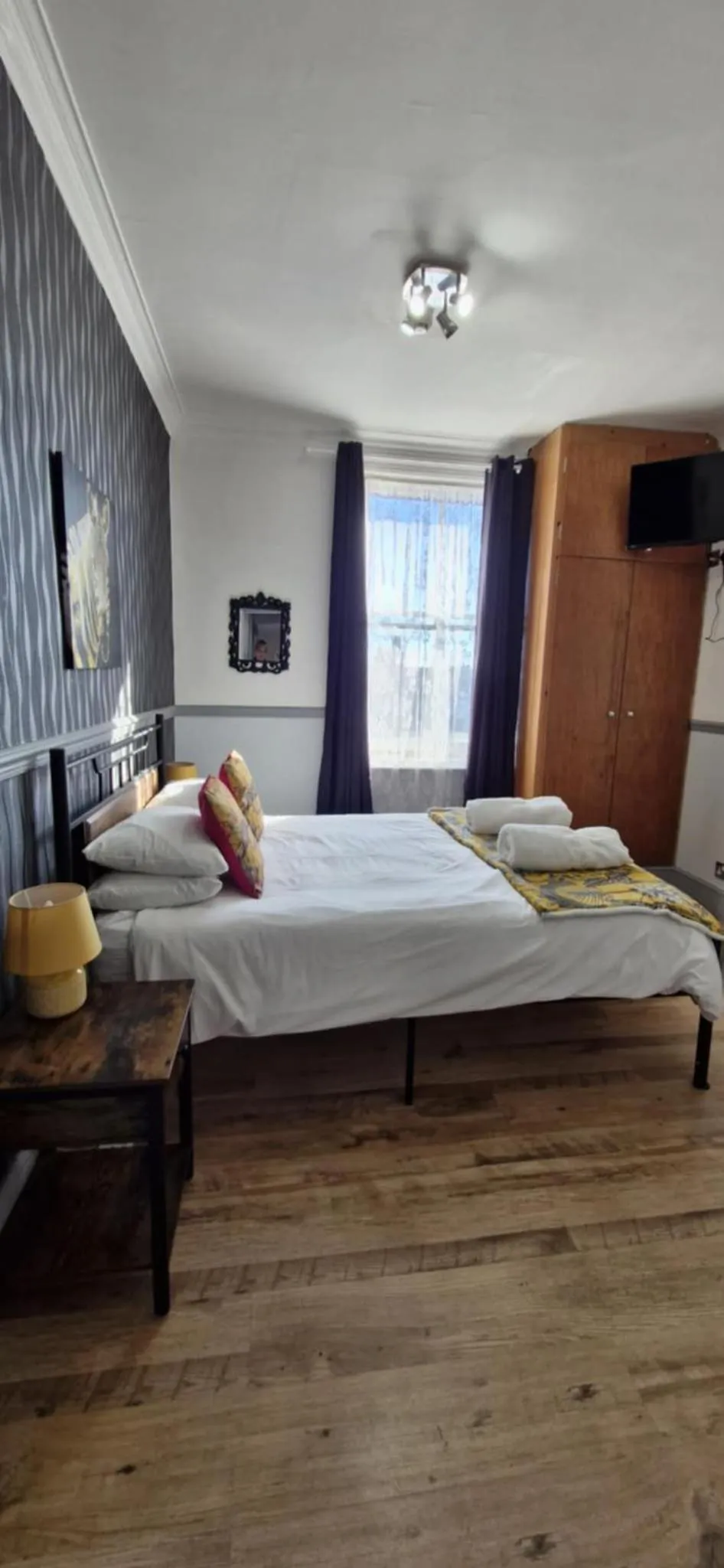 Bedroom, Bed in LilyRose Hotel