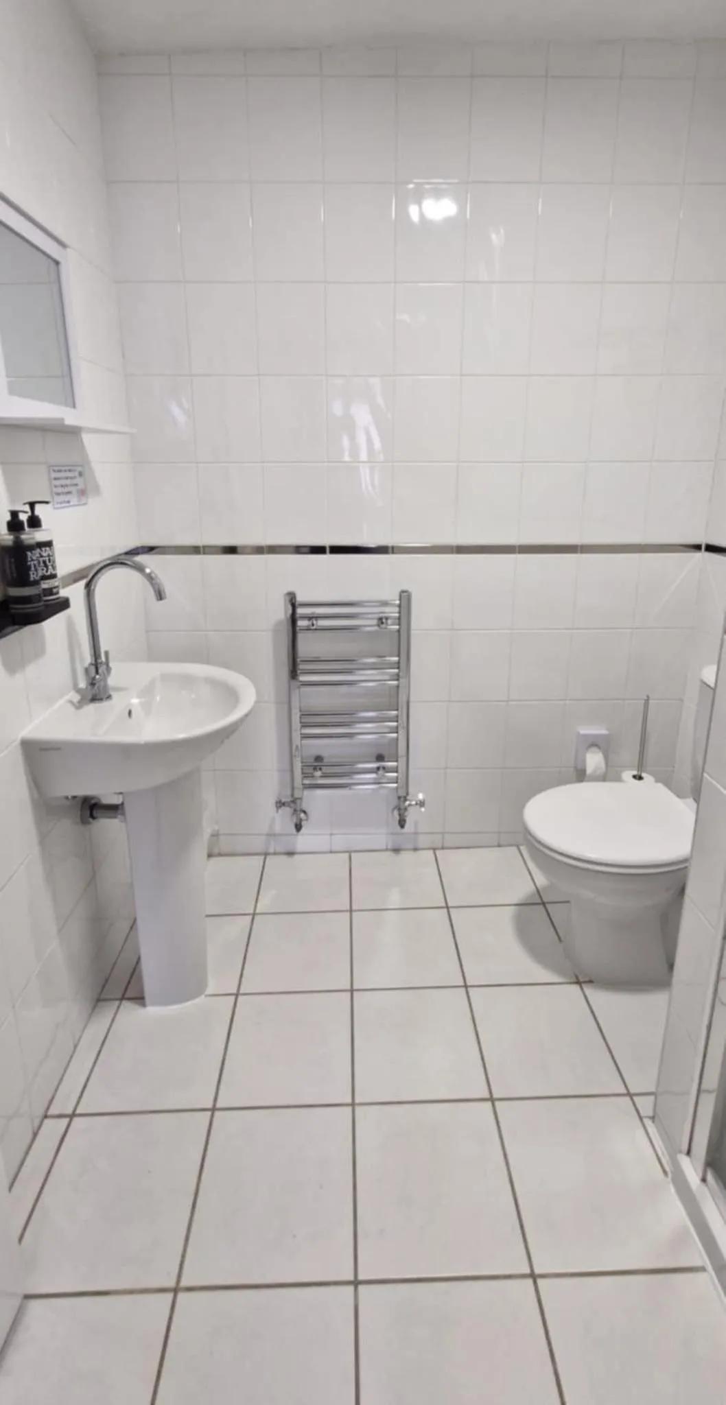 Bathroom in LilyRose Hotel