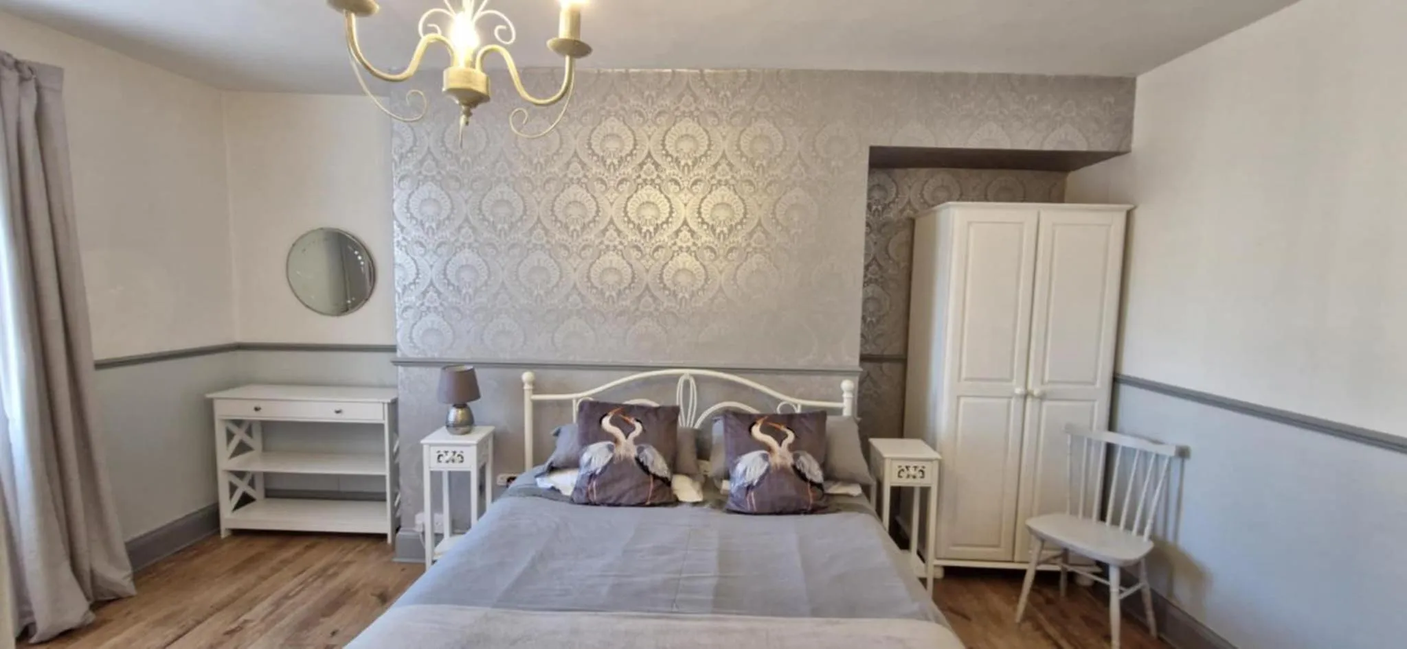 Bedroom, Bed in LilyRose Hotel