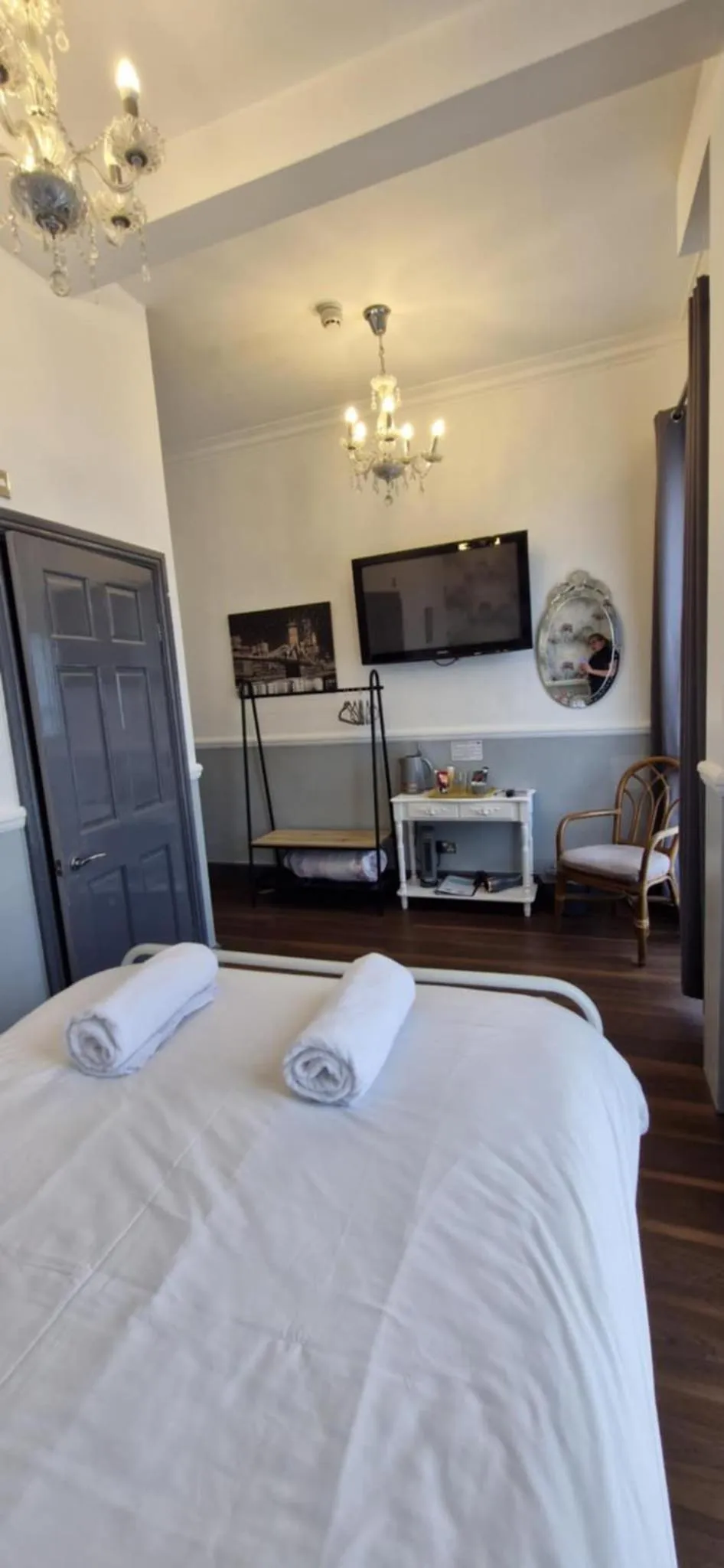 Bedroom, Bed in LilyRose Hotel