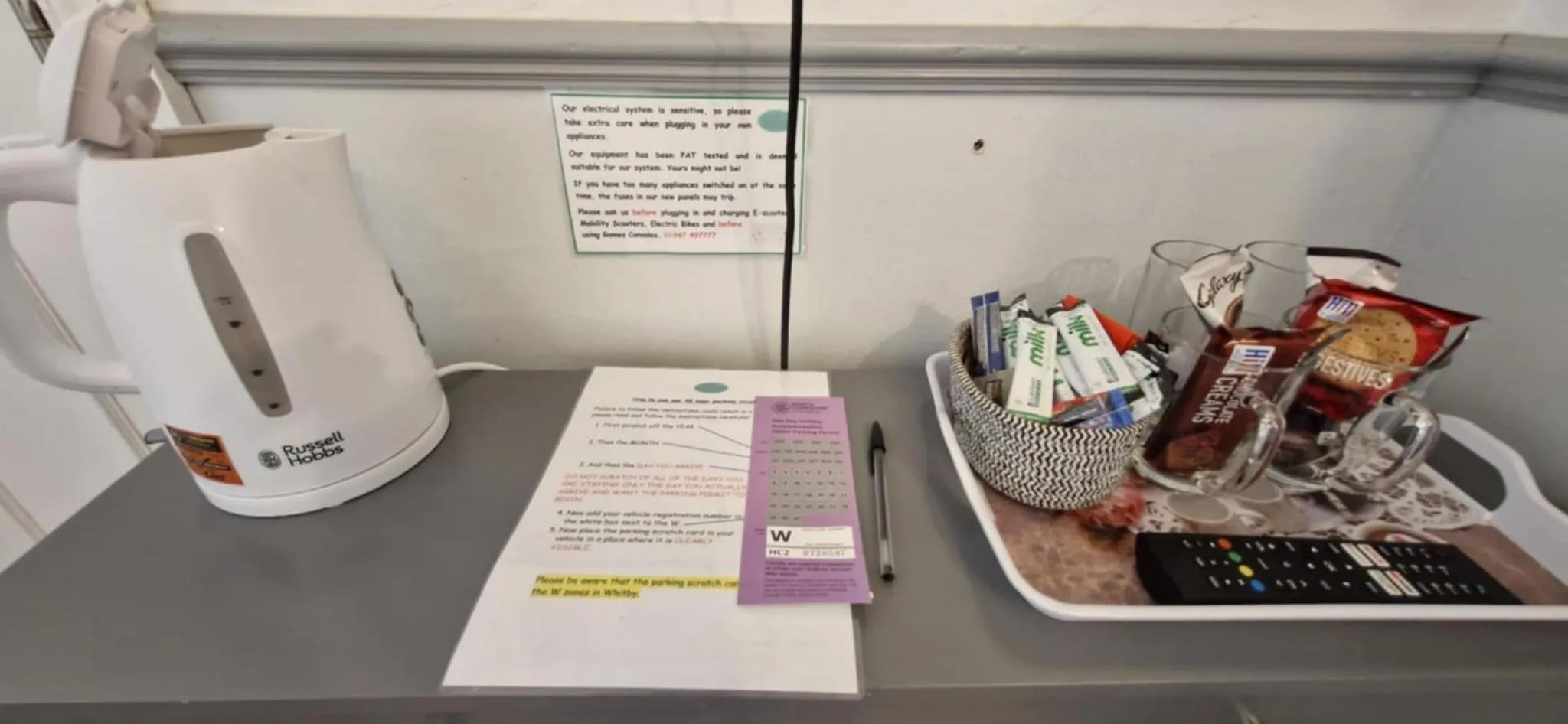 Coffee/tea facilities in LilyRose Hotel