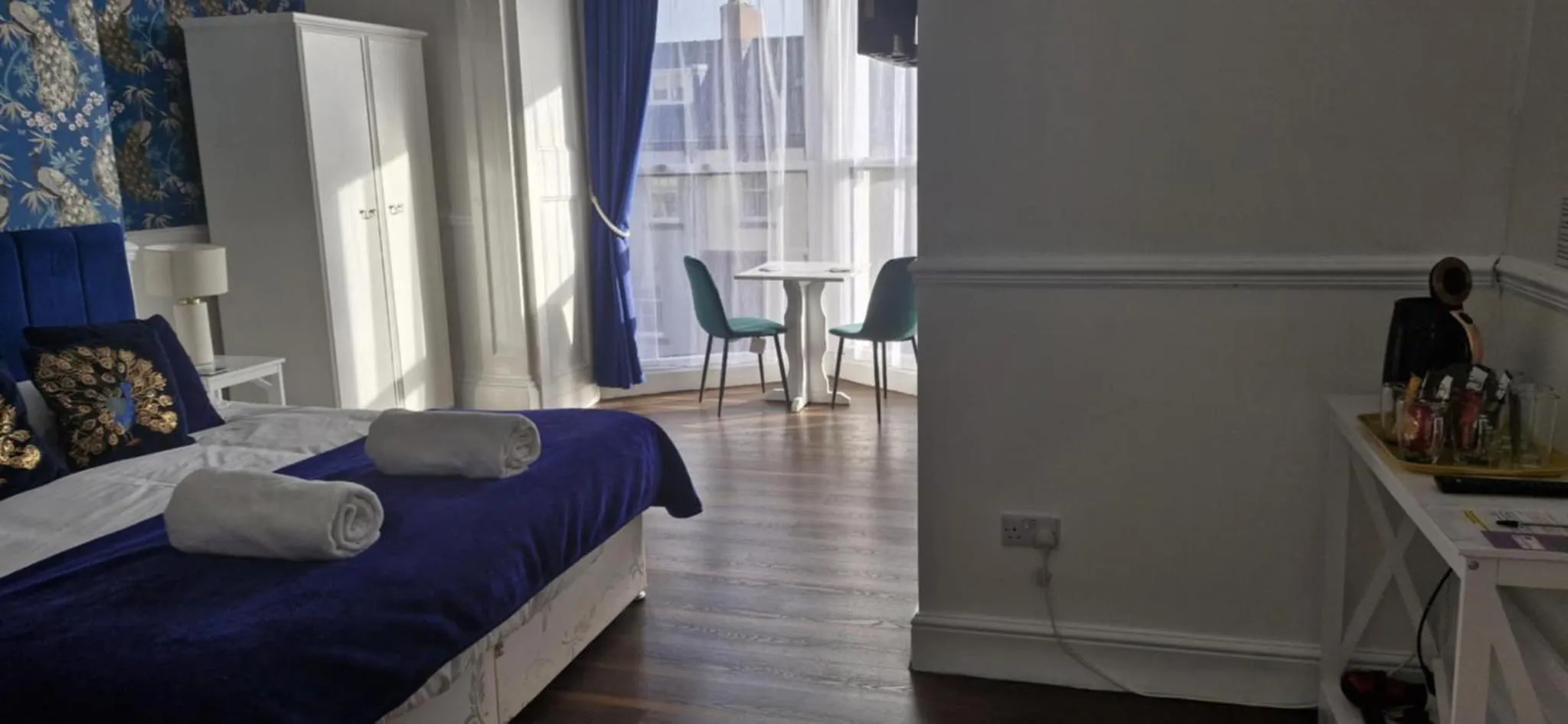 Bedroom, Bed in LilyRose Hotel