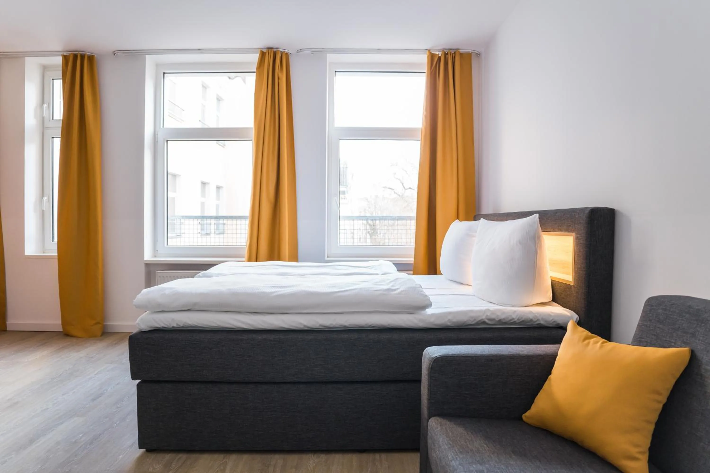 Bed in Homaris Boxi Studios