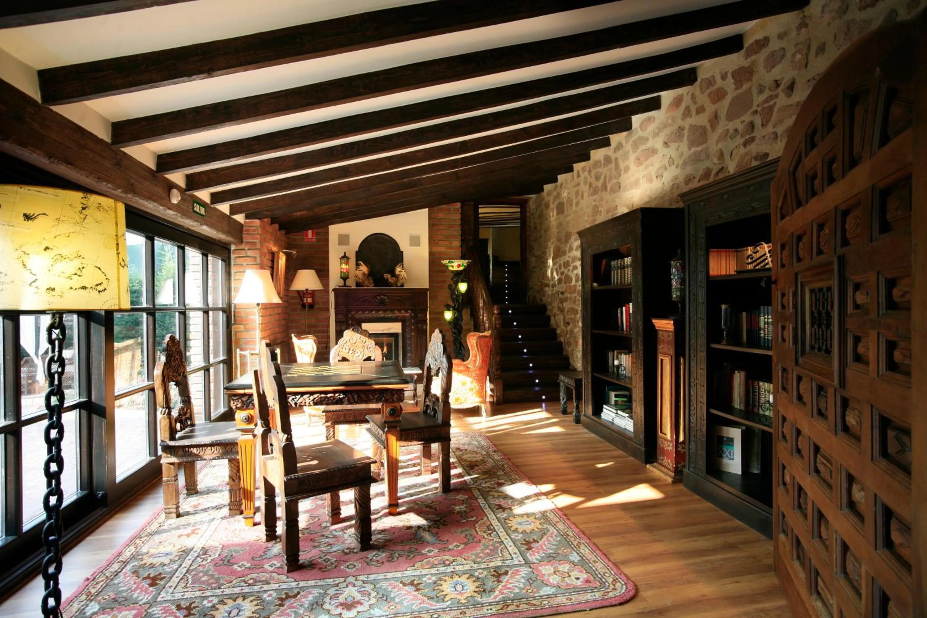 Library in Hotel Boutique Real Casona De Las Amas