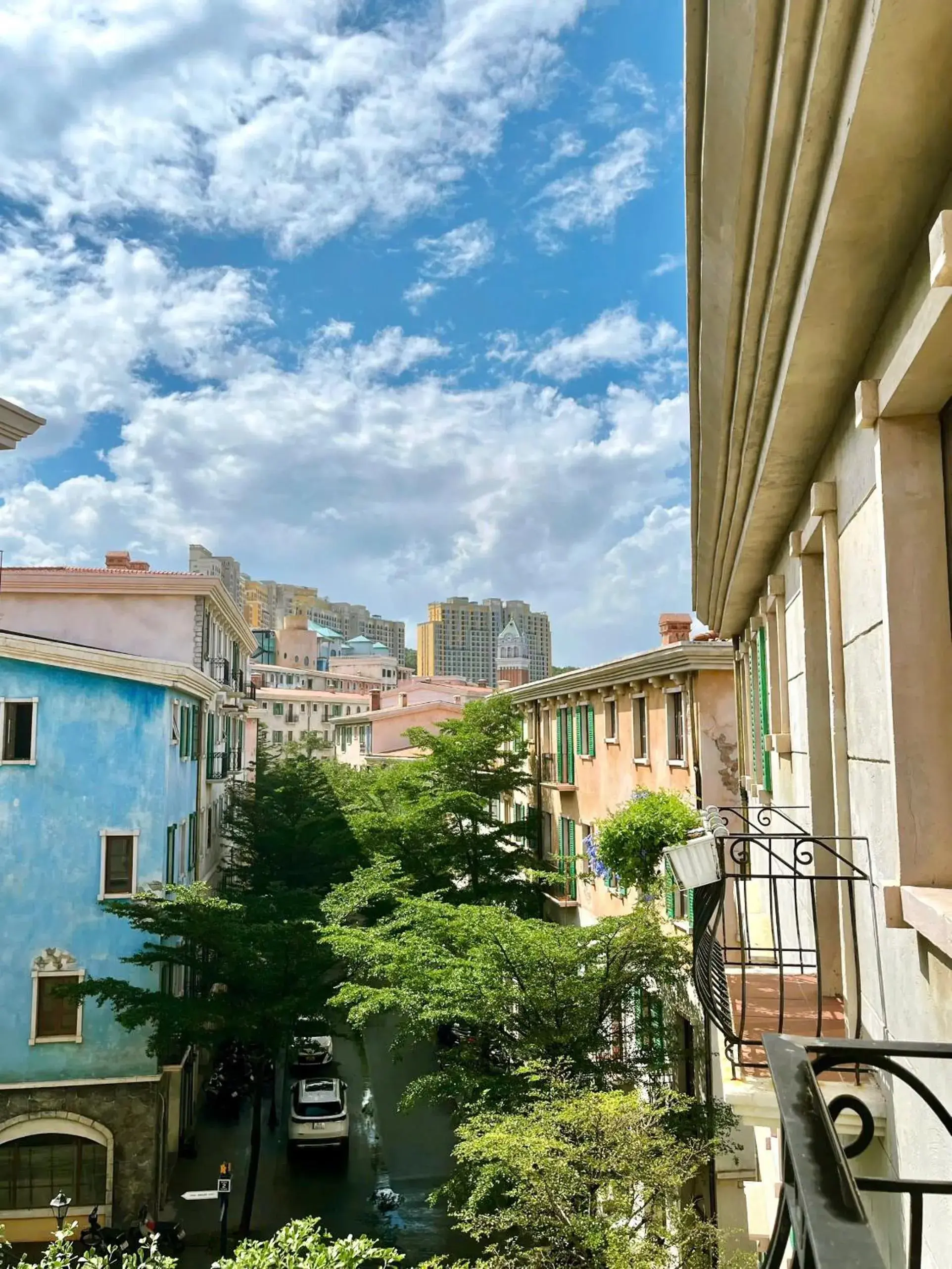 Family Room with Balcony in Triland Hotel Family Room with Balcony in Triland Hotel